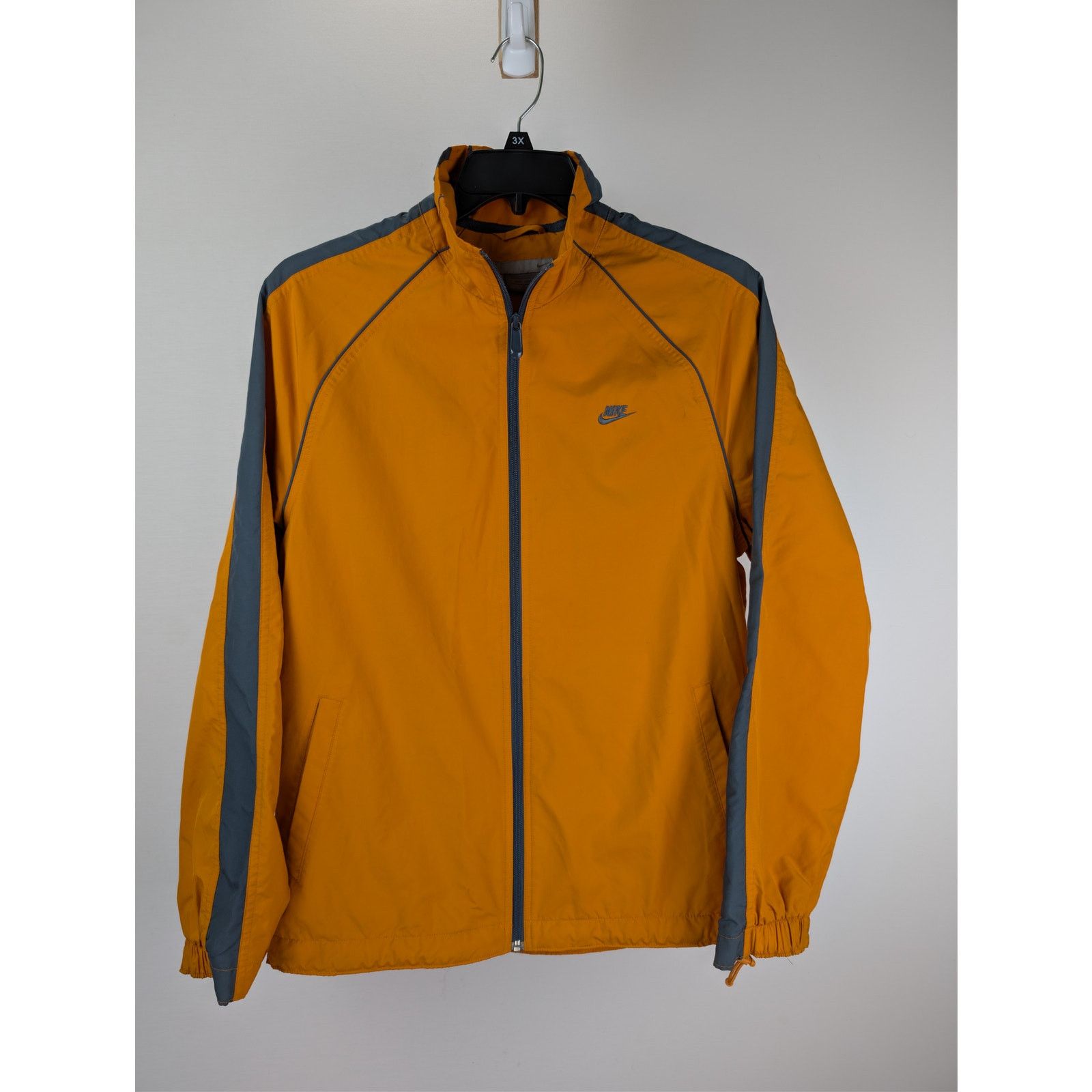 Nike o1rshd1 Vintage Nike Collared Windbreaker Jacket in orange Size US M / EU 48-50 / 2 - 9 Thumbnail