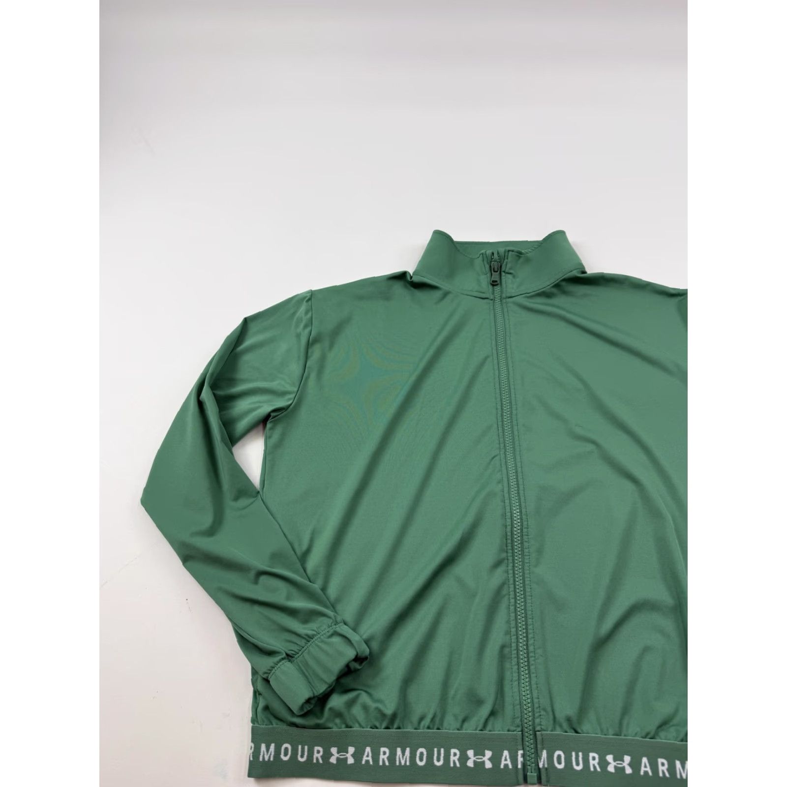 Under Armour Under Armour Track Jacket Womens Medium Green Full Zip Logo HeatGear Size M / US 6-8 / IT 42-44 - 2 Thumbnail