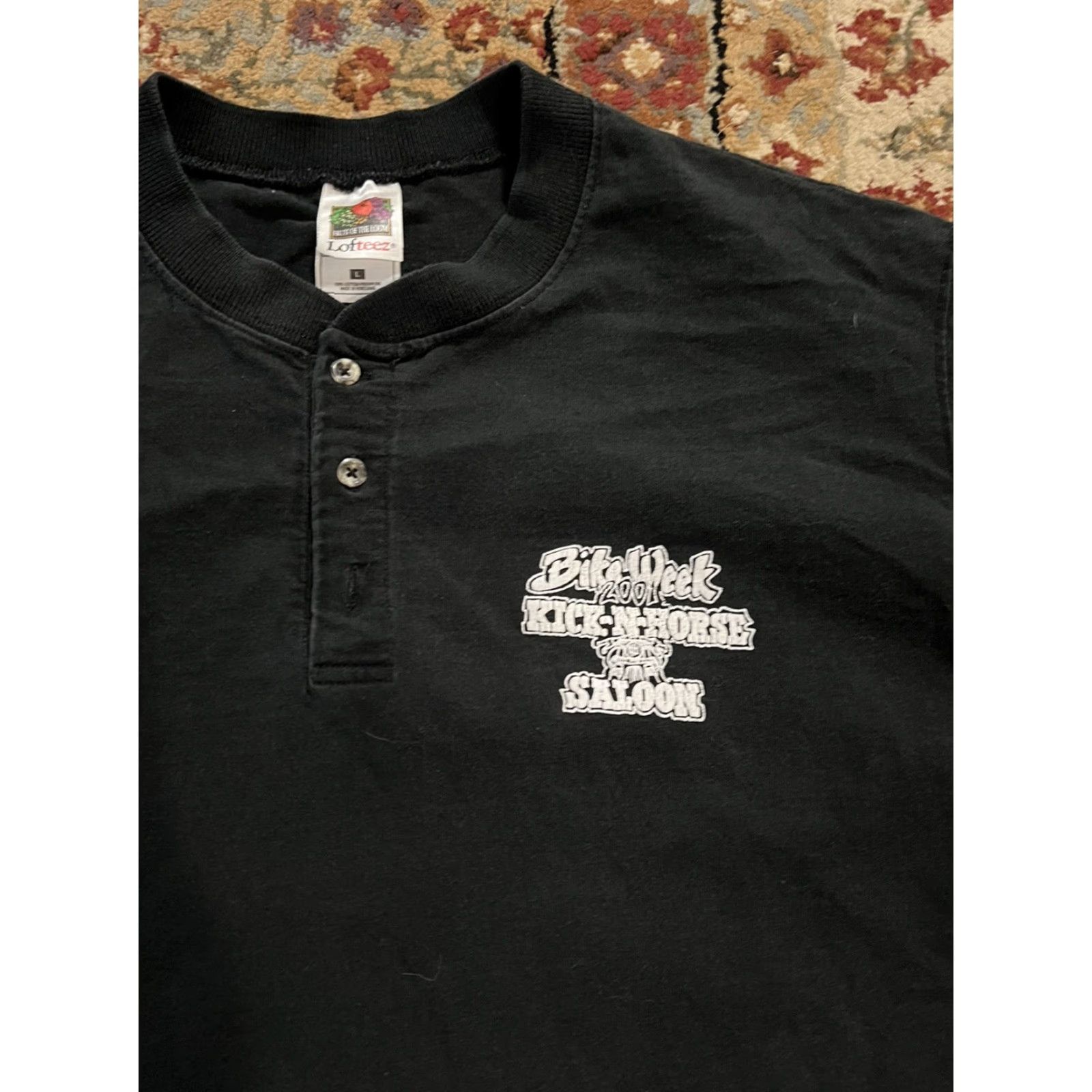 Fruit Of The Loom VINTAGE Kick-N-Horse Saloon Button Black T-Shirt Mens L Cotton 2001 Awendaw SC Size US L / EU 52-54 / 3 - 2 Thumbnail