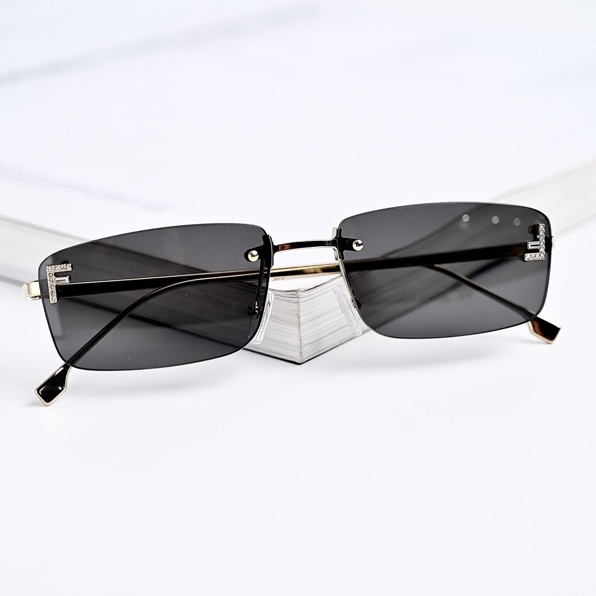 Fendi FENDI FE4172US SUNGLASSES Size ONE SIZE - 11 Thumbnail