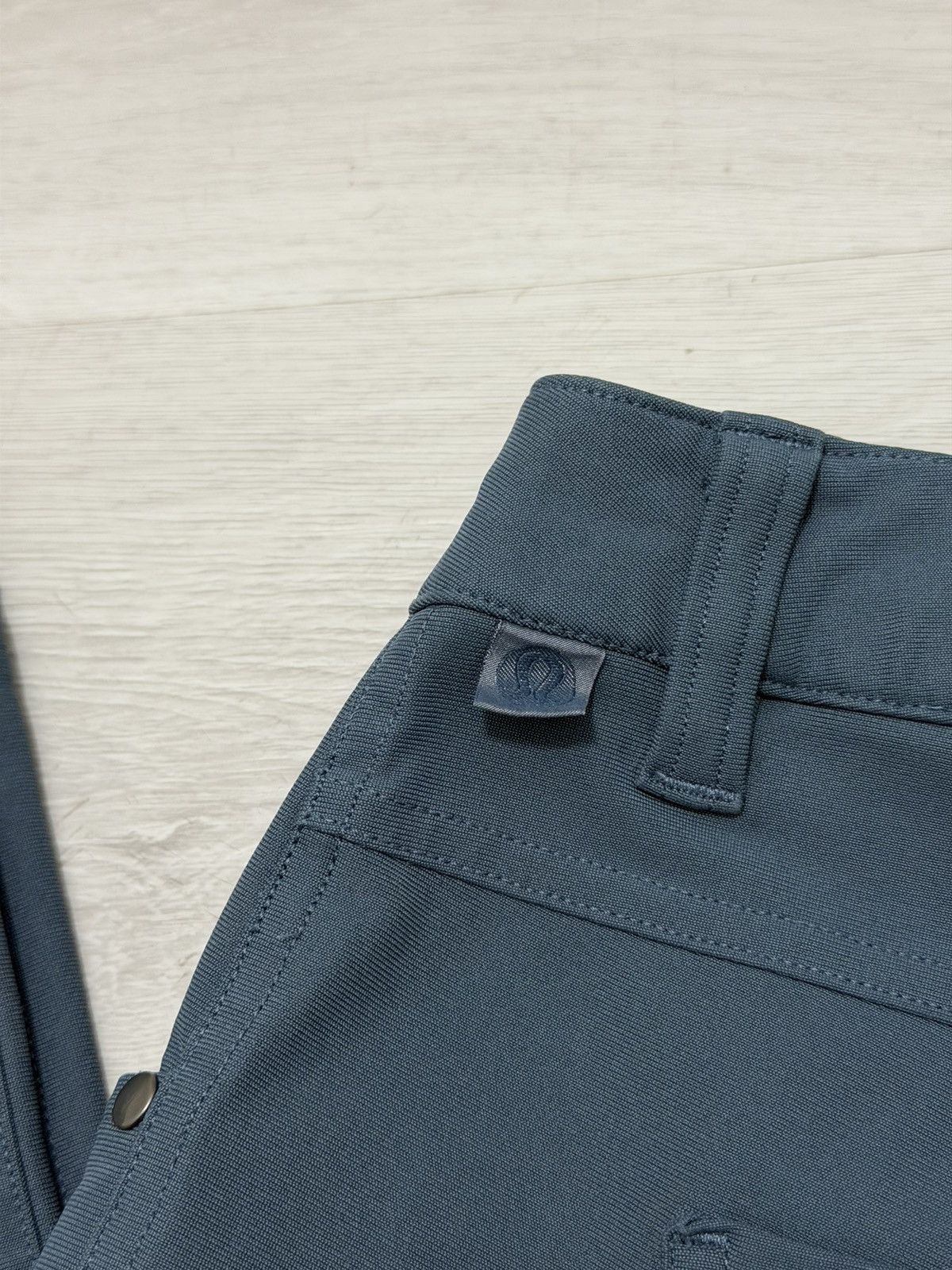 Lululemon Lululemon ABC Pant Classic 5-Pocket Size 40 Size US 40 / EU 56 - 2 Thumbnail