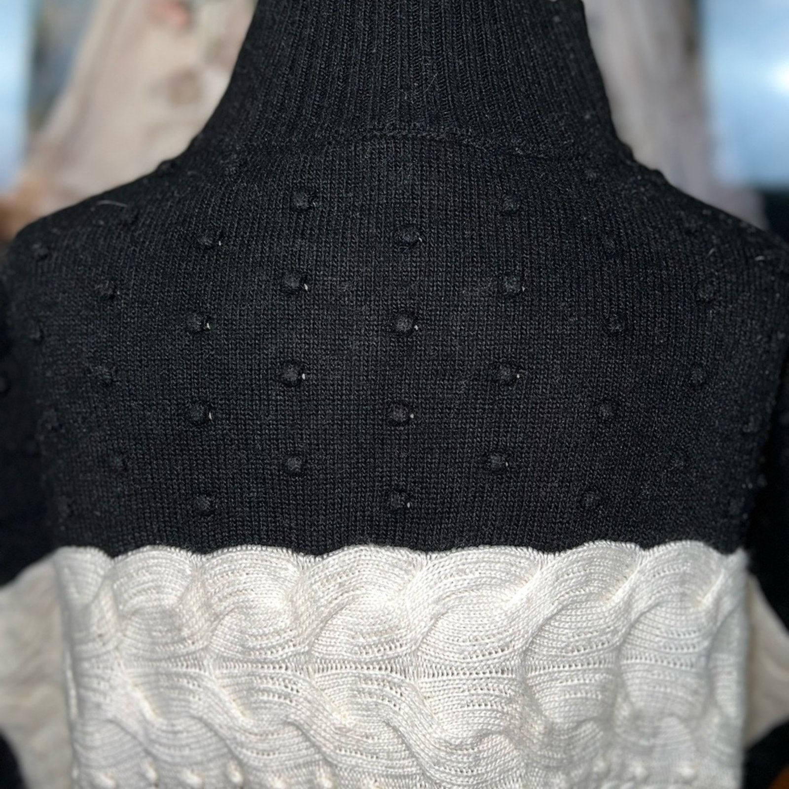 Other Adorable Talbots Cable Knit Sweater Cape! Size XS / US 0-2 / IT 36-38 - 6 Thumbnail