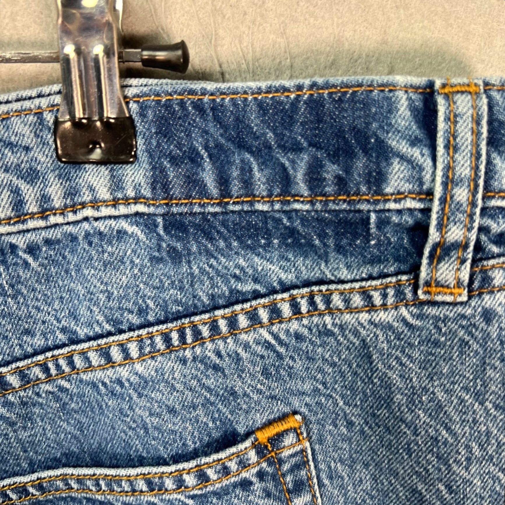 Abercrombie & Fitch Abercrombie & Fitch Womens Size 34 / 18 High Rise Denim Midi Skirt Blue Shirt? Size 40" / US 18 - 7 Thumbnail