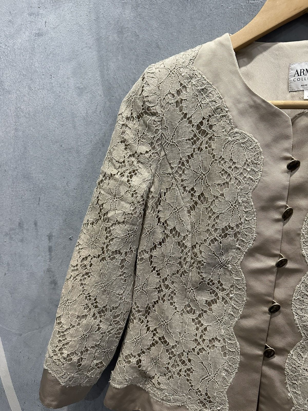 Armani Collezioni × Giorgio Armani Armani Collezioni Blouse Made In Italy Size S / US 4 / IT 40 - 5 Thumbnail