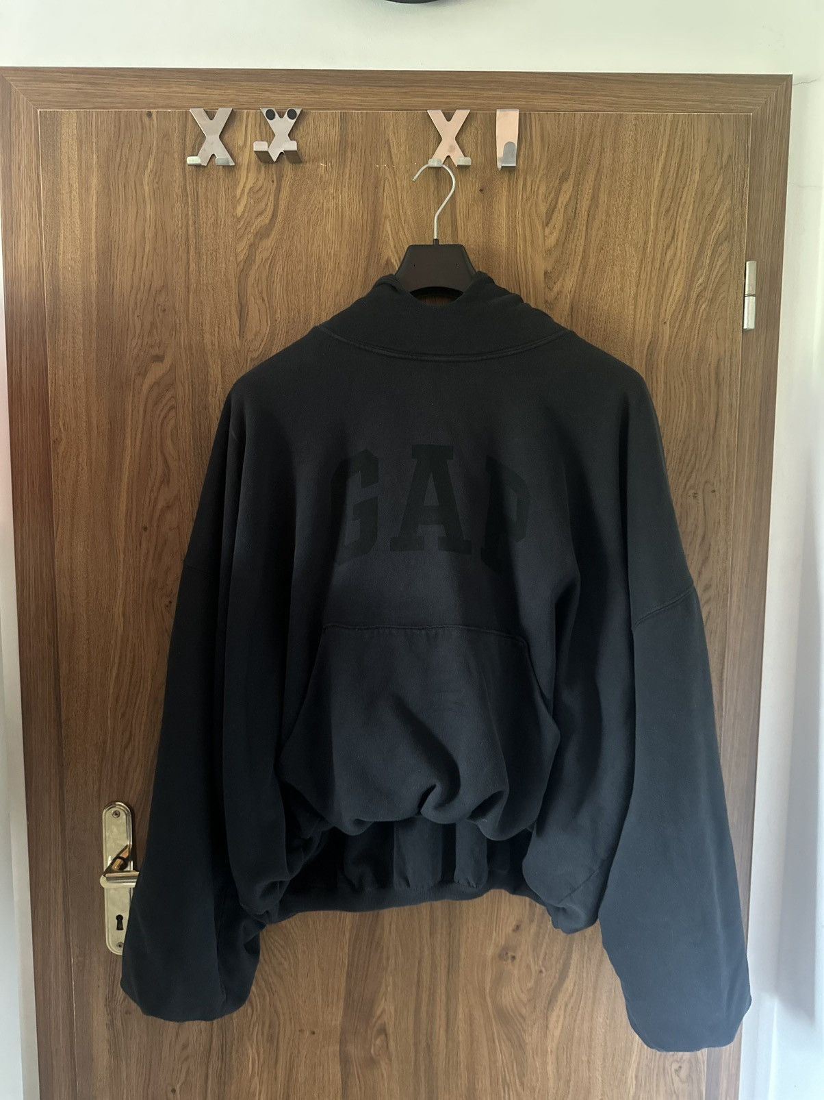 Balenciaga × Gap × Kanye West Balenciaga x GAP hoodie Size US L / EU 52-54 / 3 - 2 Thumbnail