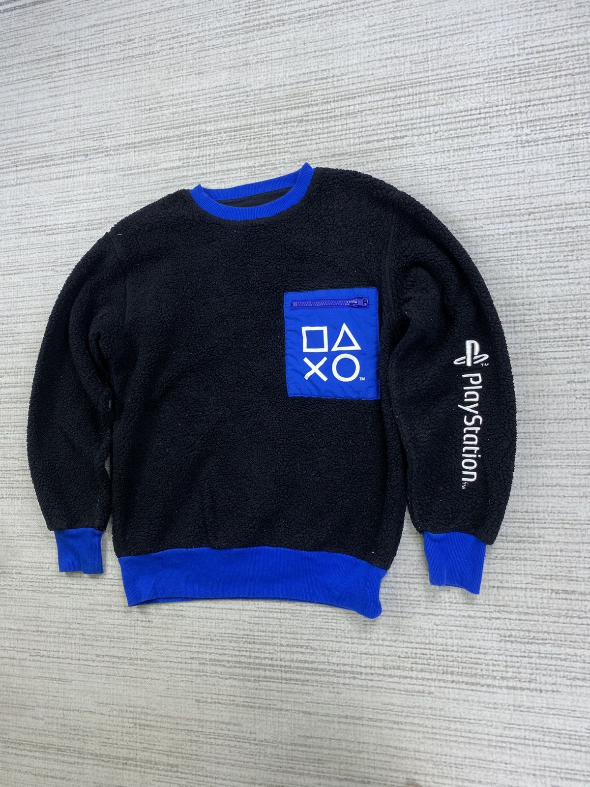 GU × Playstation × Vintage Vintage Playstation X Gu Rare Black Fleece Sweatshirt Size US M / EU 48-50 / 2 - 4 Thumbnail