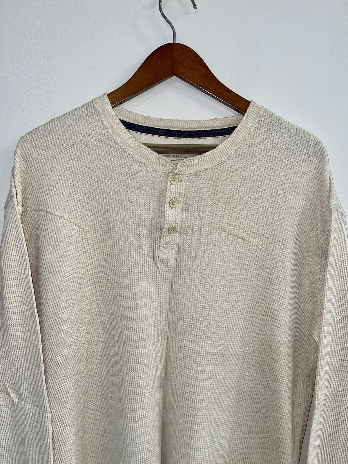 Levi's VINTAGE LEVIS COTTON LONG SLEEVE HENLEY SHIRT OATMEAL BROWN Size US XXL / EU 58 / 5 - 7 Thumbnail