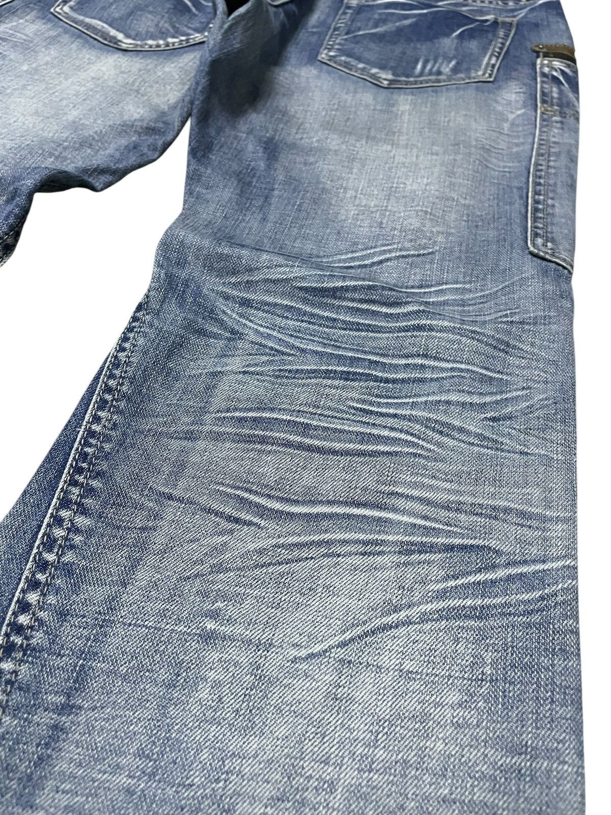 Michel Klein × Tornado Mart Michel Klein Japan Spiral Flared Panelling Gun Pocket Jeans Size US 32 / EU 48 - 18 Thumbnail