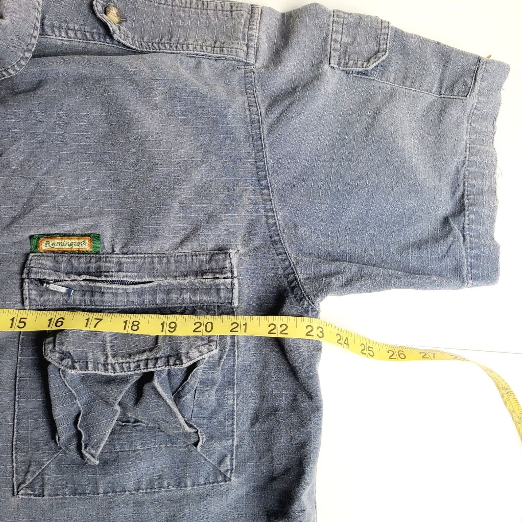 Vintage Remington Mens Shirt Short Sleeve Button Front Fishing Hunting Casual Blue Cotton Large Faded Regular Mens Size US L / EU 52-54 / 3 - 6 Thumbnail