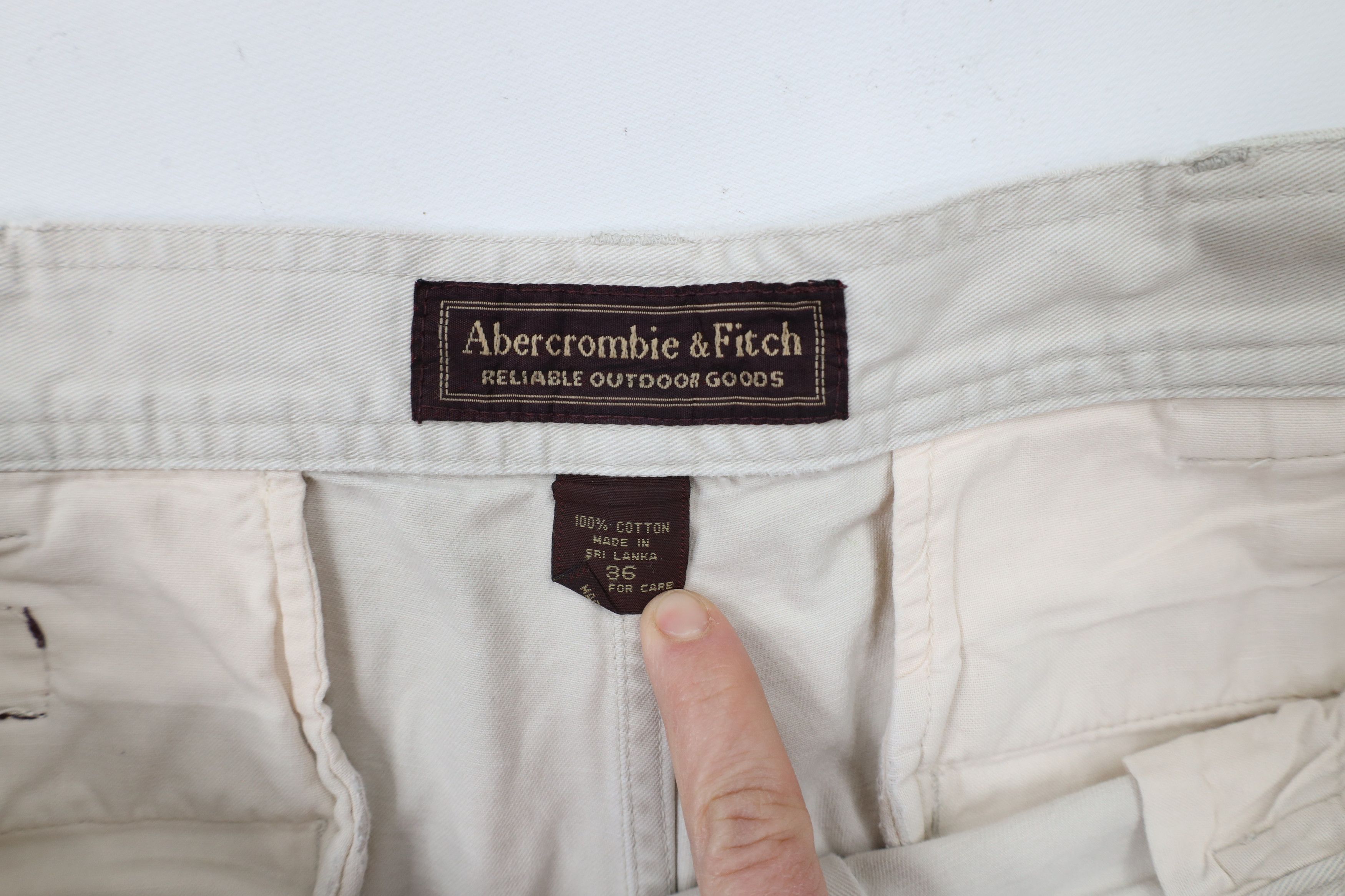 Abercrombie & Fitch × Vintage Vintage Abercrombie & Fitch Heavyweight Cargo Shorts Beige Size US 36 / EU 52 - 9 Thumbnail
