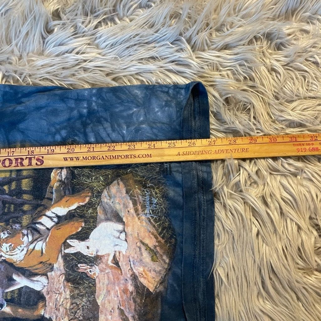The Mountain Extinction is Forever 1997 animal graphic tee size M Size US M / EU 48-50 / 2 - 7 Thumbnail
