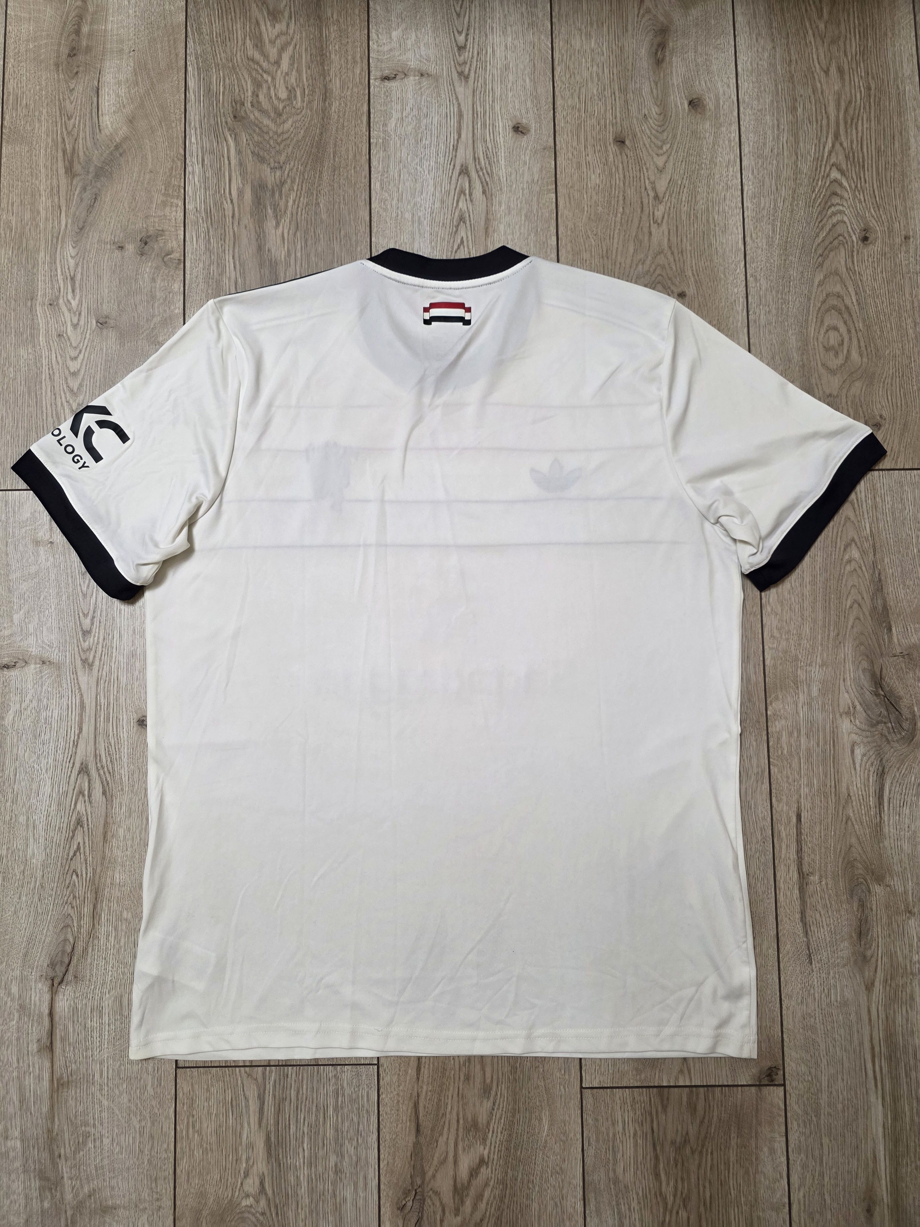 Adidas MANCHESTER UNITED 2024 2025 THIRD FOOTBALL SOCCER JERSEY Size US XL / EU 56 / 4 - 2 Thumbnail