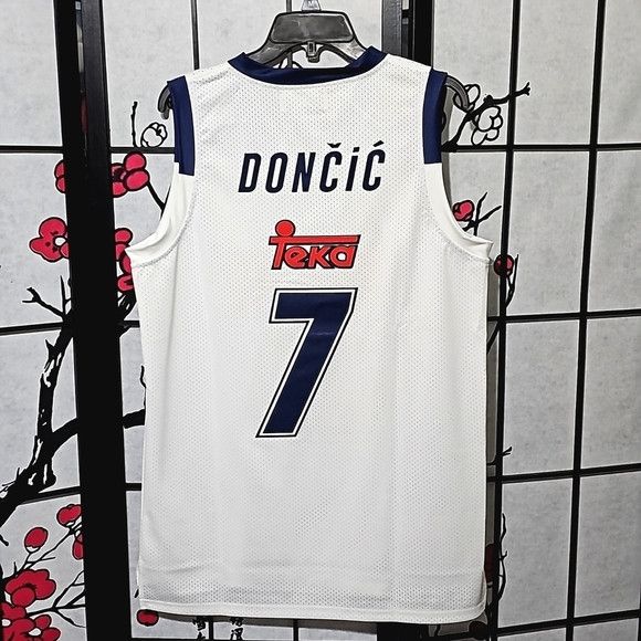 Other Luka Doncic Teka Jersey Team Madrid Basketball Small NWT Size US S / EU 44-46 / 1 - 6 Thumbnail