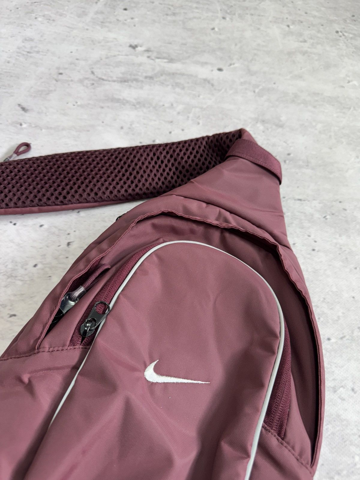 Nike × Vintage NIKE VINTAGE BASIC LOGO 00s 90s PINTEREST STYLE SLING BAG Size ONE SIZE - 4 Thumbnail