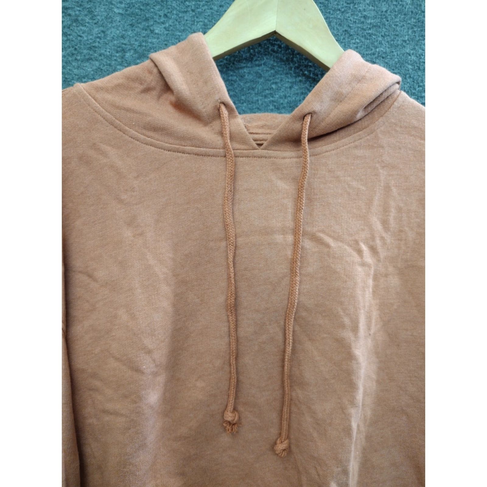 Vintage S Sweatshirt Hoodie Women's Small Light Brown Cropped Long Sleeve Size S / US 4 / IT 40 - 3 Thumbnail