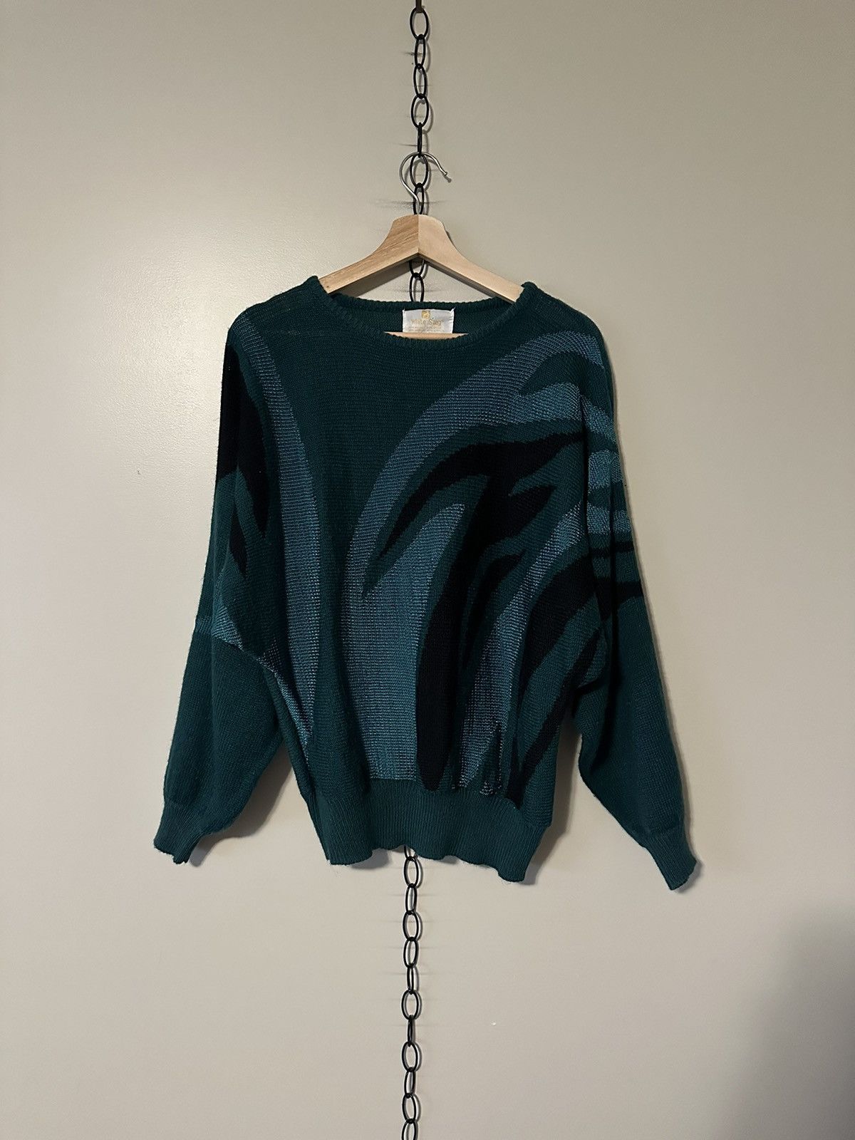 Vintage Vintage 1980s White Stag Abstract Sweater Large Size L / US 10 / IT 46 - 1 Thumbnail