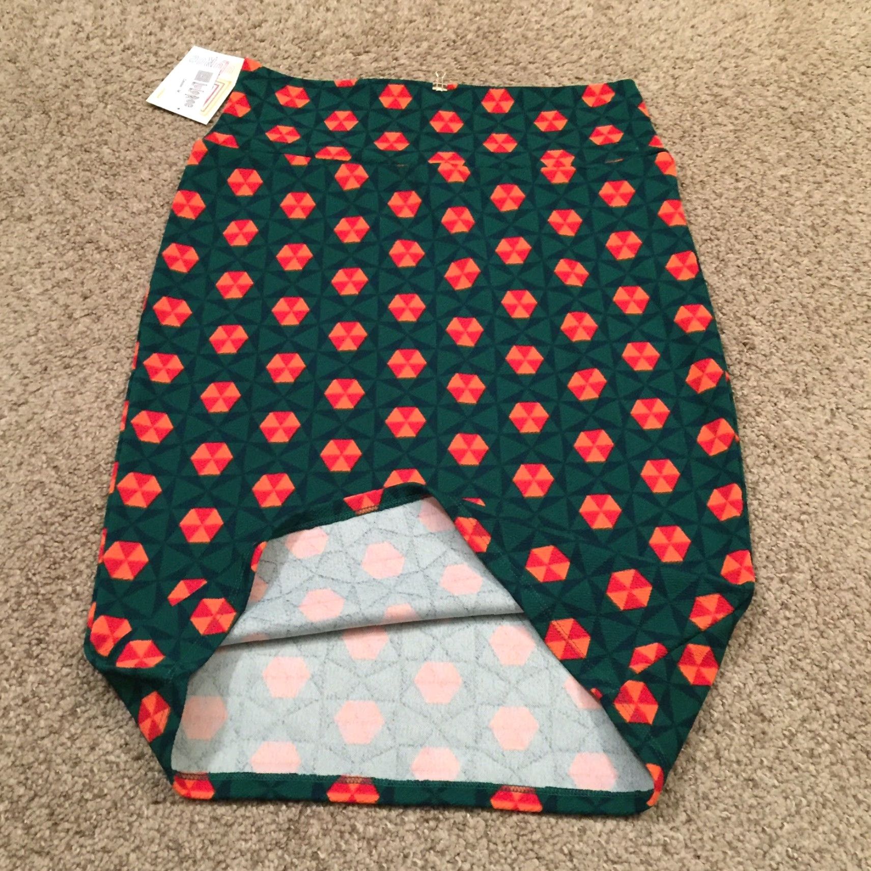 Vintage LuLaRoe Skirt Women Knee Length Geometric Green Medium M Unlined Pull On Casual Pencil Size 32" / US 10 / IT 46 - 7 Thumbnail