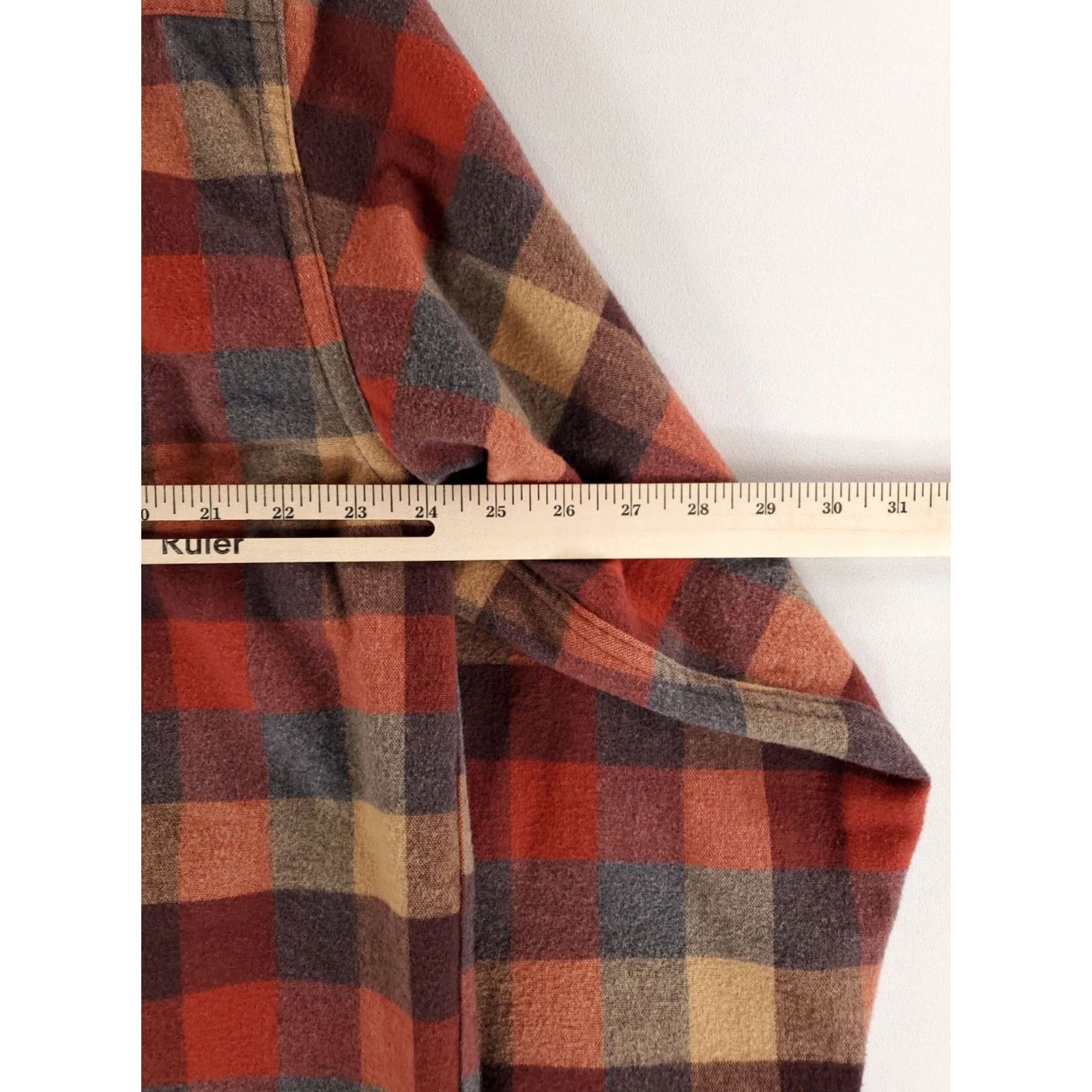 Vintage LL Bean Chamois Button Up Shirt Plaid Check Red Brown Gray Long Sleeve Mens L Size US L / EU 52-54 / 3 - 4 Thumbnail