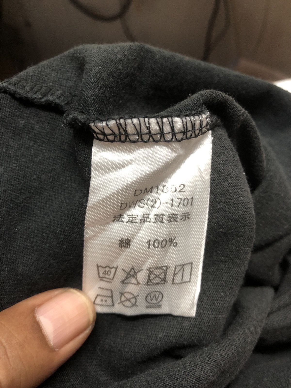 Japanese Brand Vintage Y2K Sunfaded T&C Surf Design Hawaii Backhit Tshirt Size US XXL / EU 58 / 5 - 13 Thumbnail