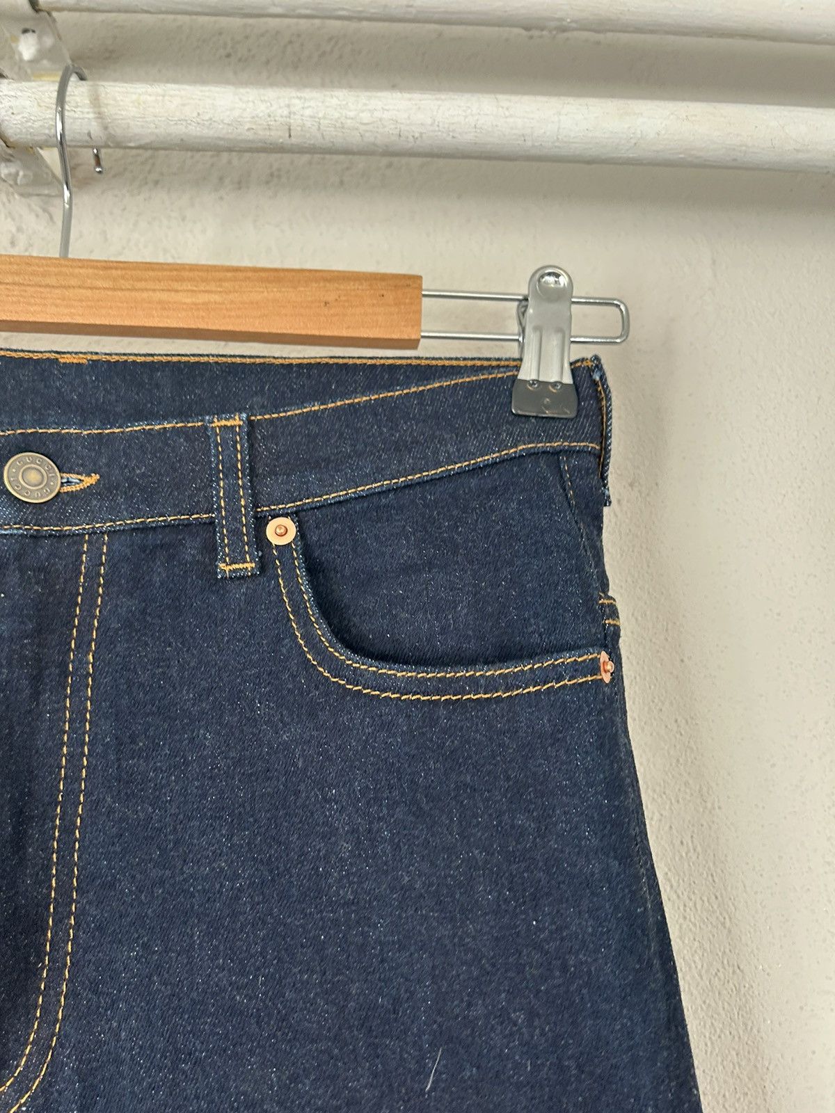 Gucci Indigo Raw Denim Jeans with Gucci Badge Size US 31 - 4 Thumbnail
