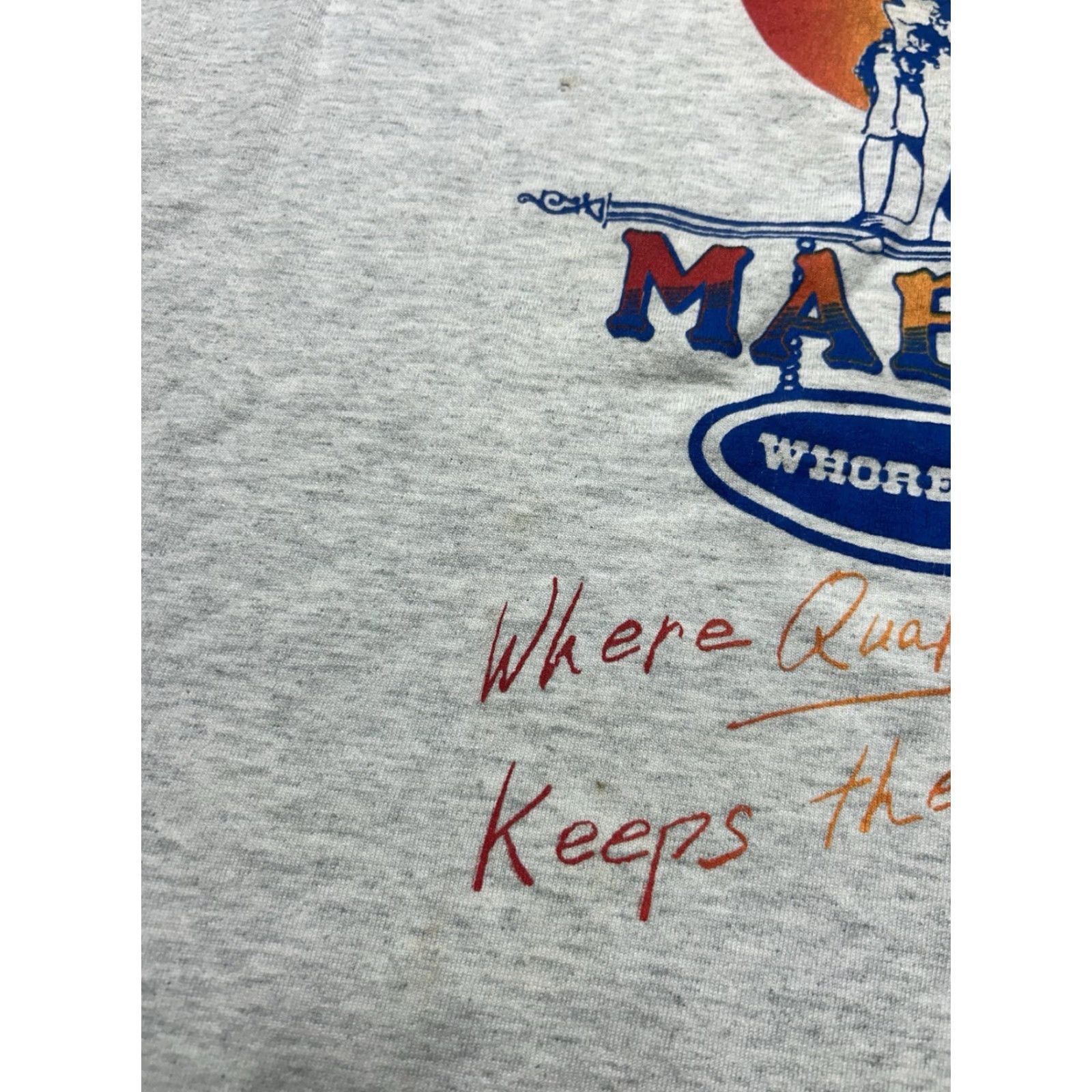 Vintage VINTAGE 80s 90s graphic t shirt Mabel’s whorehouse Las Vegas distressed Large Shirt Mens Gray Screen Stars 80s 90s T-Shirt Size US L / EU 52-54 / 3 - 3 Thumbnail