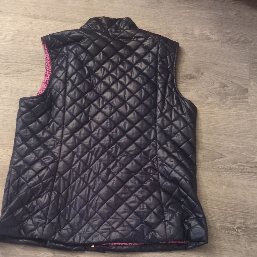 Lilly Pulitzer Lilly Pulitzer blue and pink quilted vest size XL Size XL / US 12-14 / IT 48-50 - 8 Thumbnail