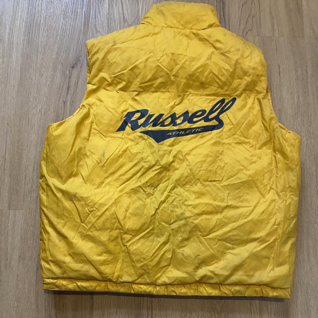 Russell Athletic Navy and yellow Russell Athletic puffer vest Vintage Size US S / EU 44-46 / 1 - 6 Thumbnail