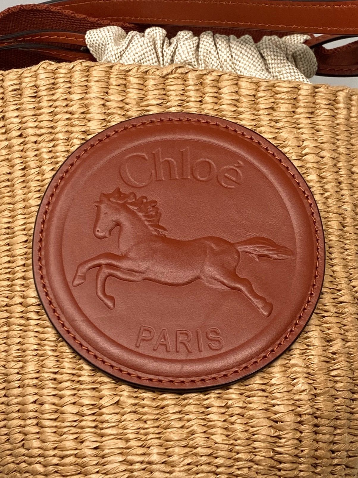 Chloe Chloe Beige Small Horse Medal Basket Bag Size ONE SIZE - 10 Thumbnail