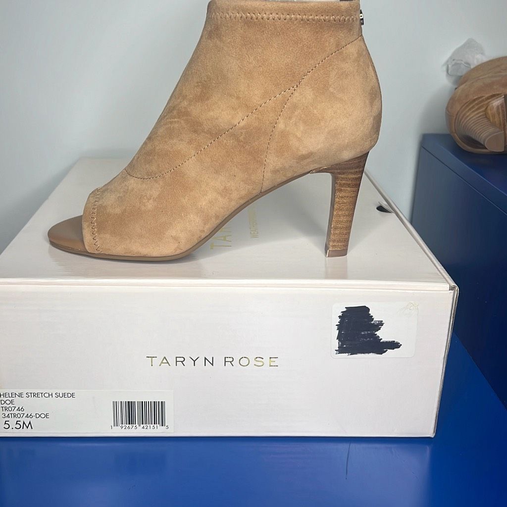 Lela Rose Nib Taryn Rose open toe suede shoes booties Helene 5.5 Size US 5.5 / IT 35.5 - 10 Thumbnail