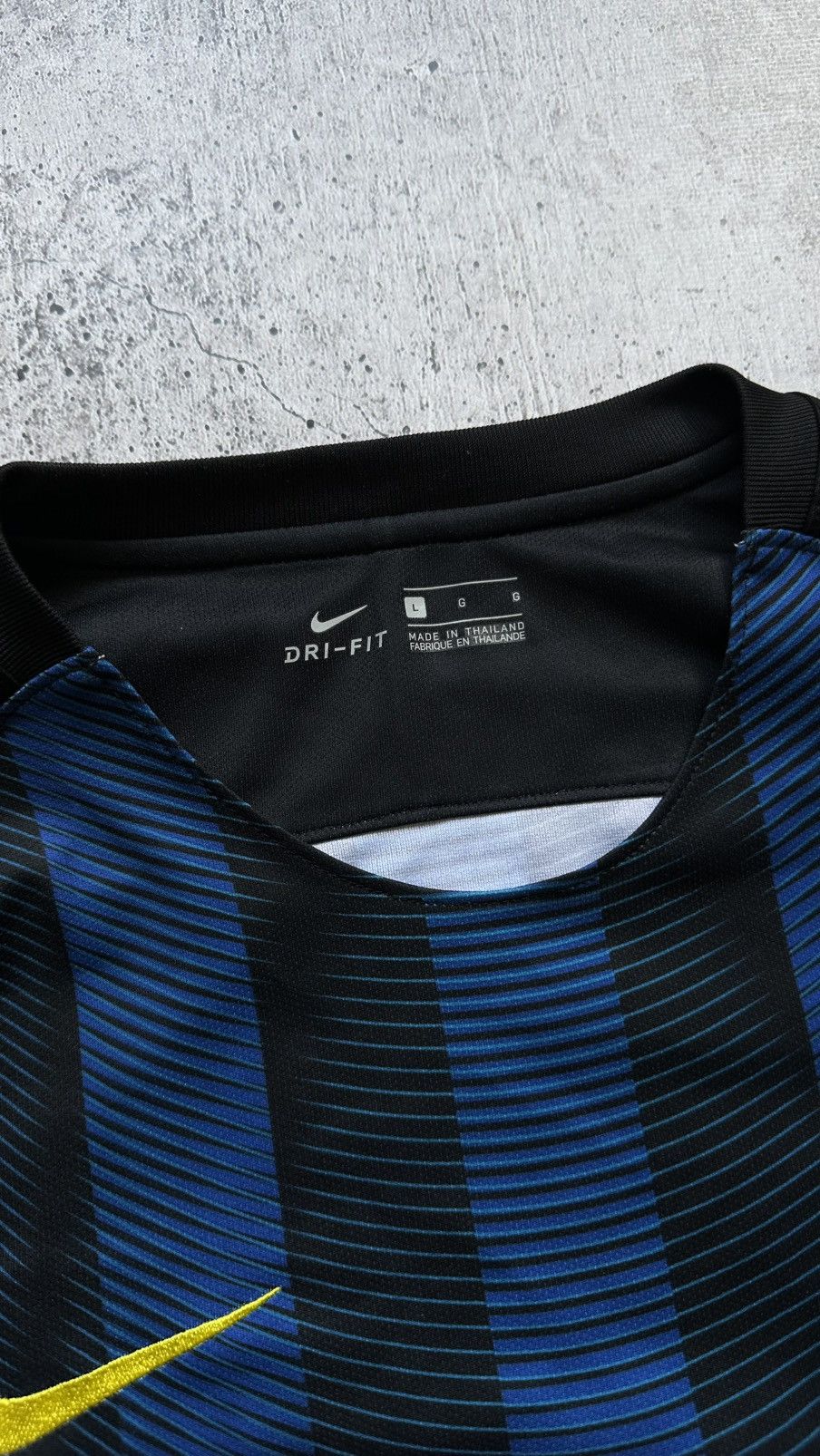 Nike 2016/17 Nike Inter Milano Authentic Home Soccer Jersey Size US L / EU 52-54 / 3 - 7 Thumbnail