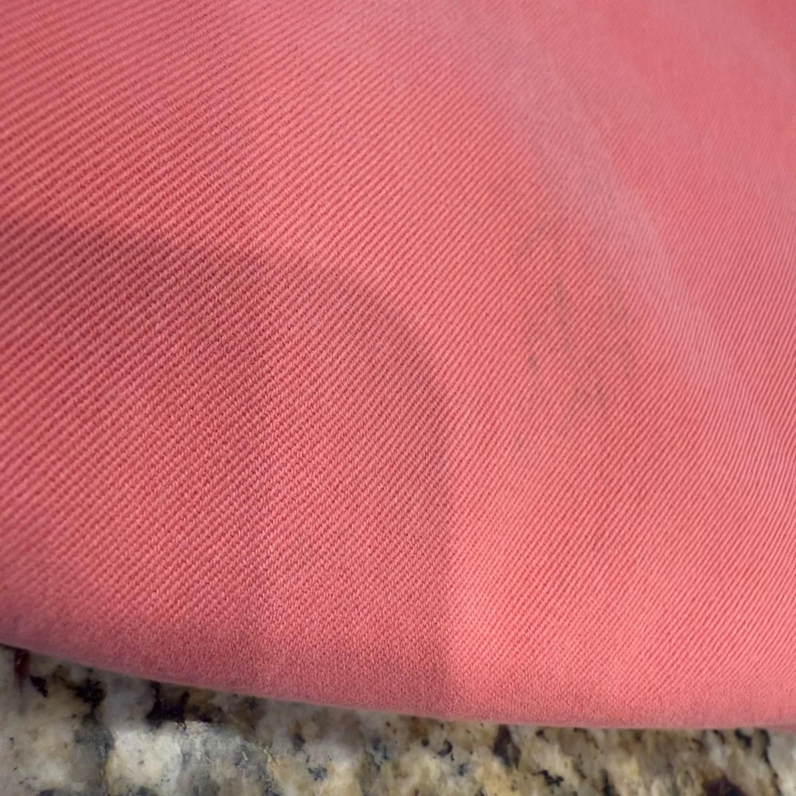 Vineyard Vines Vineyard Vines pink chino pants SZ 32”x30”Intact with FLAWS Size US 32 / EU 48 - 12 Thumbnail