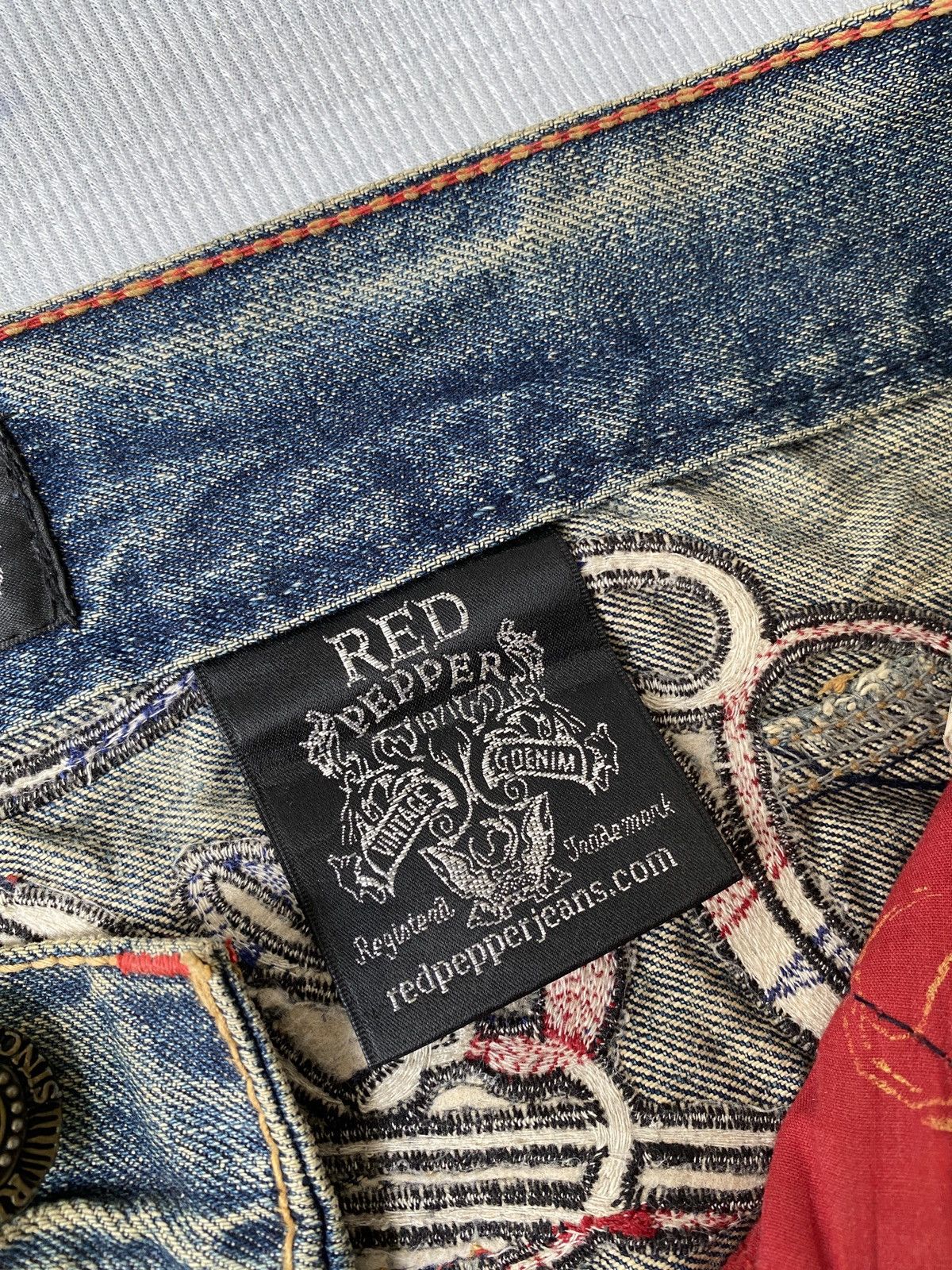 If Six Was Nine Red Pepper Japan Mud Wash Rusty Ed Hardy Design Jeans Size US 33 - 19 Thumbnail