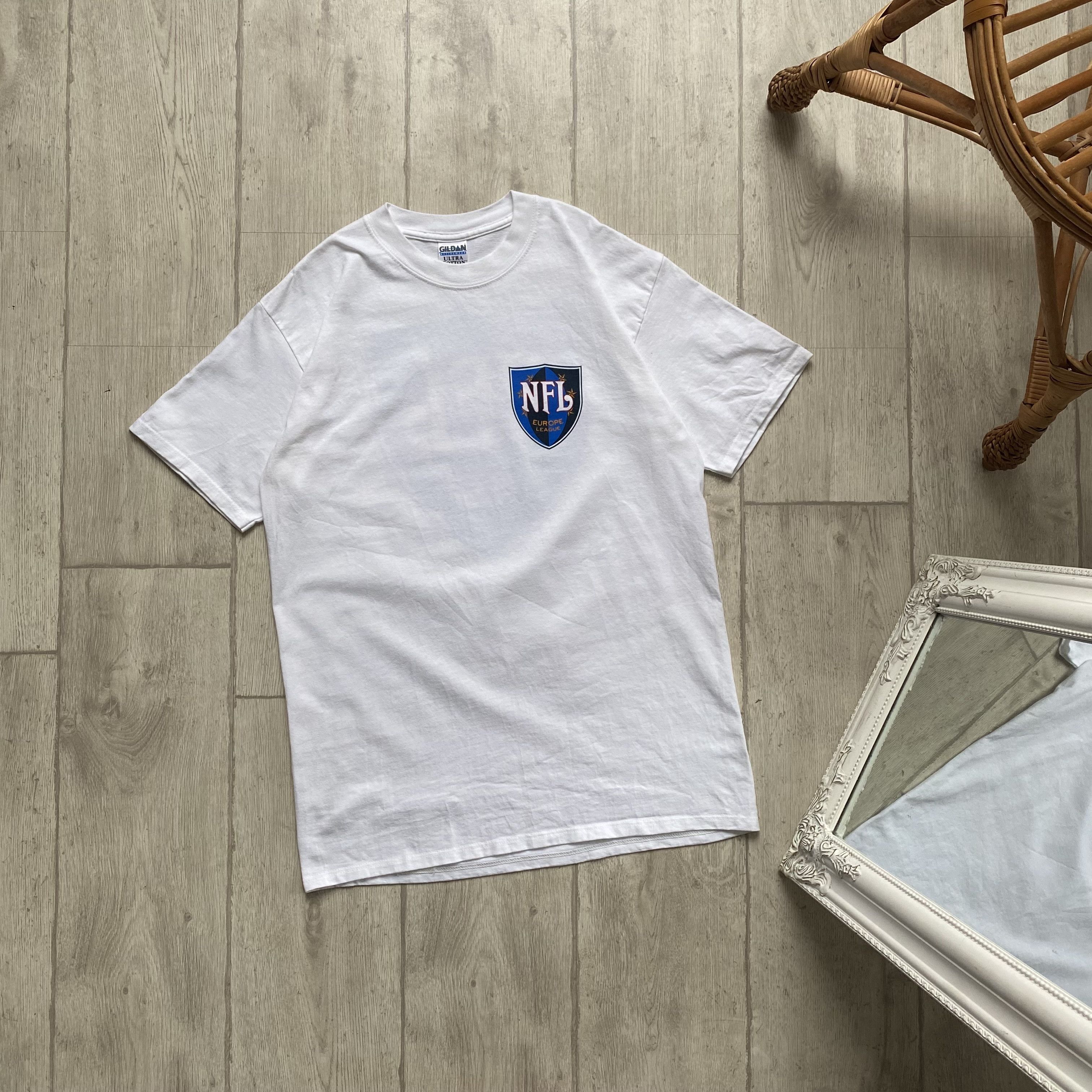 NFL 90s Vintage NFL Leagee tee Europe England USA Size US M / EU 48-50 / 2 - 4 Thumbnail