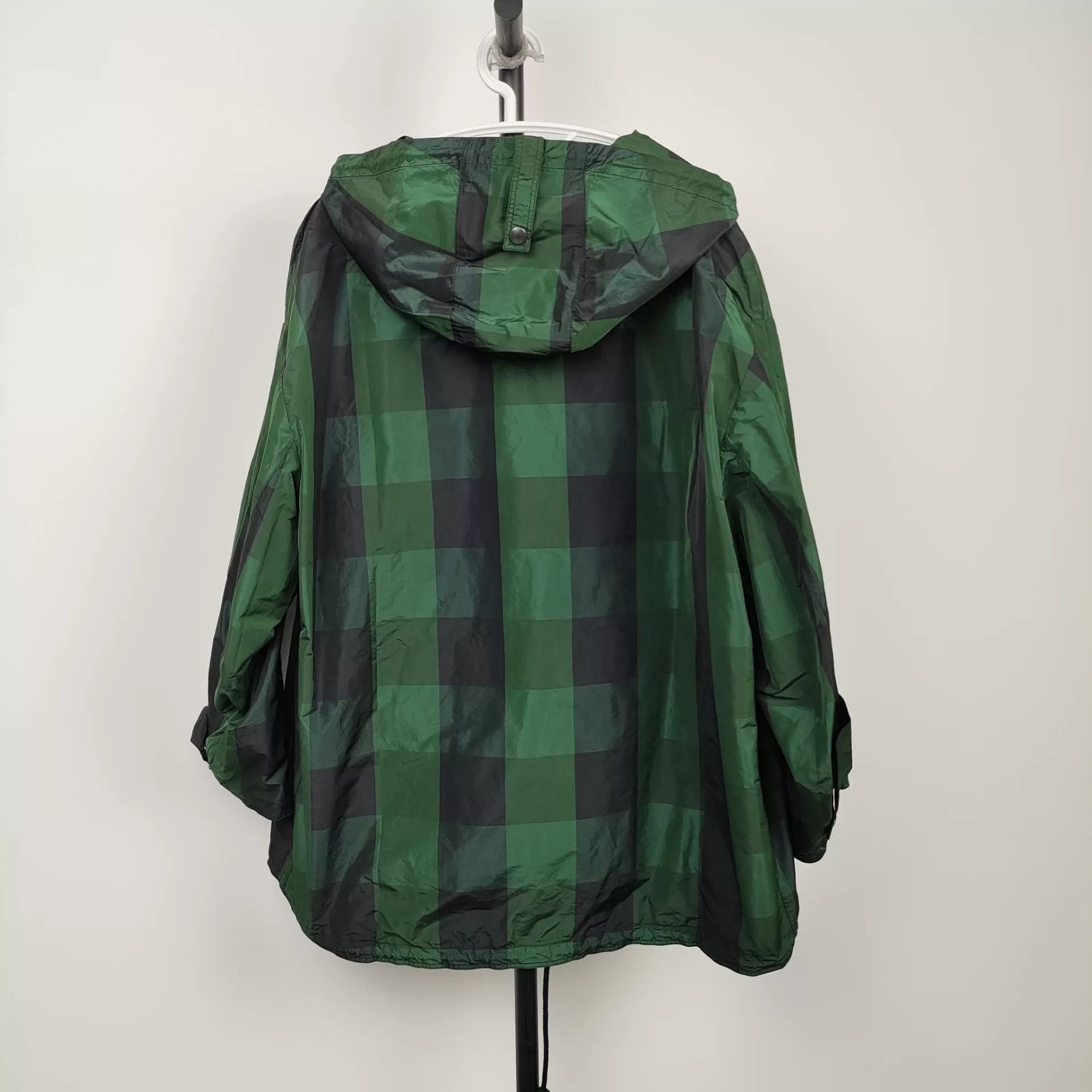 Dior Dior Color Blocked XS Shell Jacket 251027KCWYB02 Size XS / US 0-2 / IT 36-38 - 2 Thumbnail