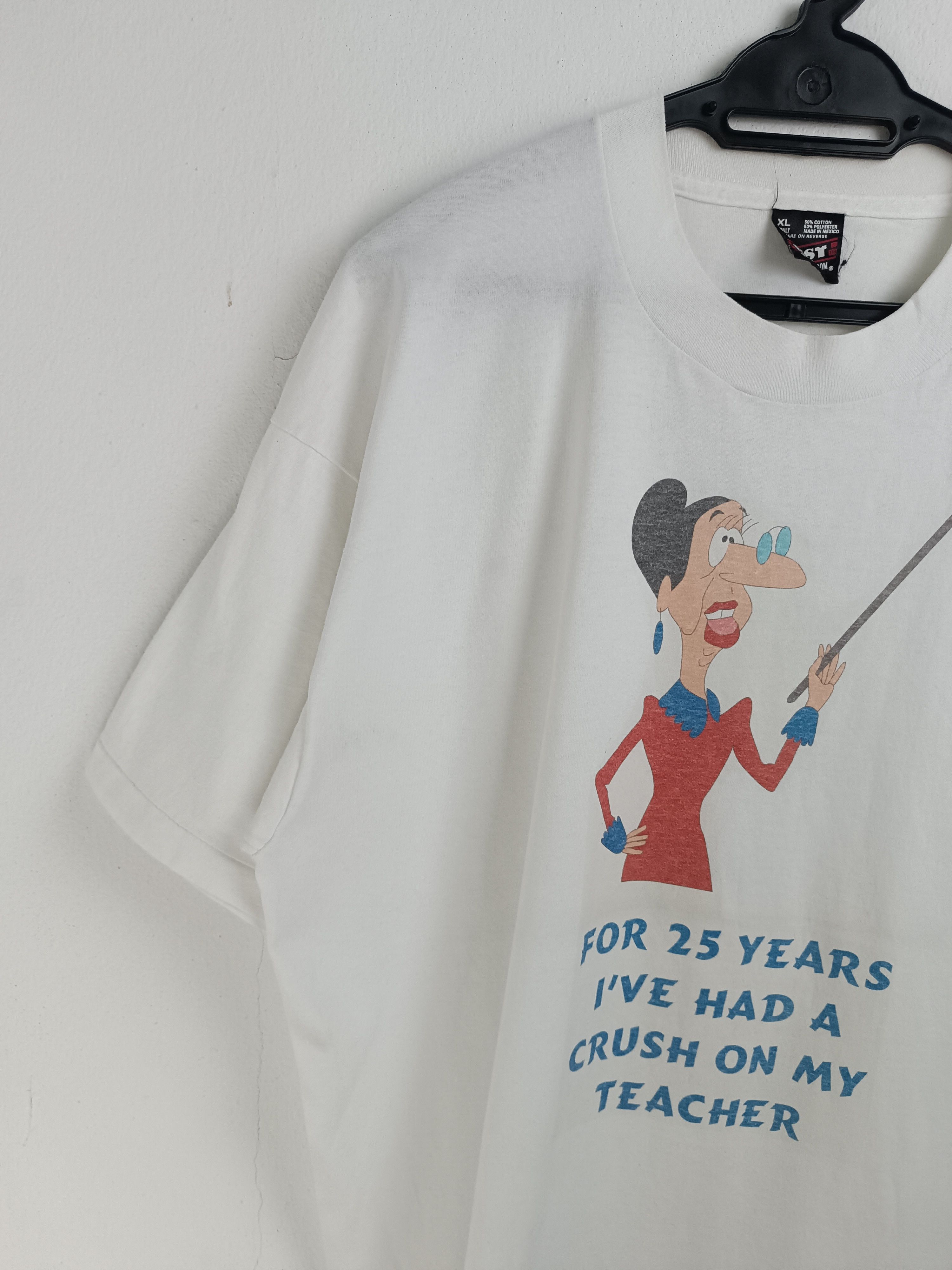 Vintage VINTAGE 90'S CRUSHED ON A TEACHER FUNNY HUMOR VERY RARE TEE Size US XL / EU 56 / 4 - 5 Thumbnail