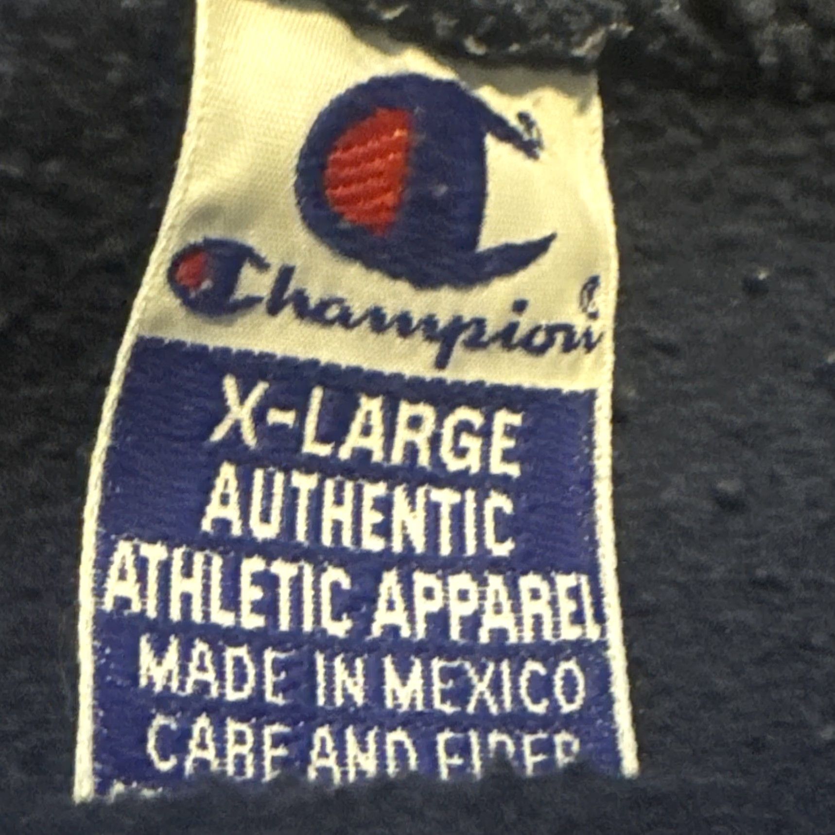Champion VINTAGE Champion Sweatshirt Crewneck Navy Blue XL 90s Logo Men Shirts? Size US XL / EU 56 / 4 - 8 Thumbnail
