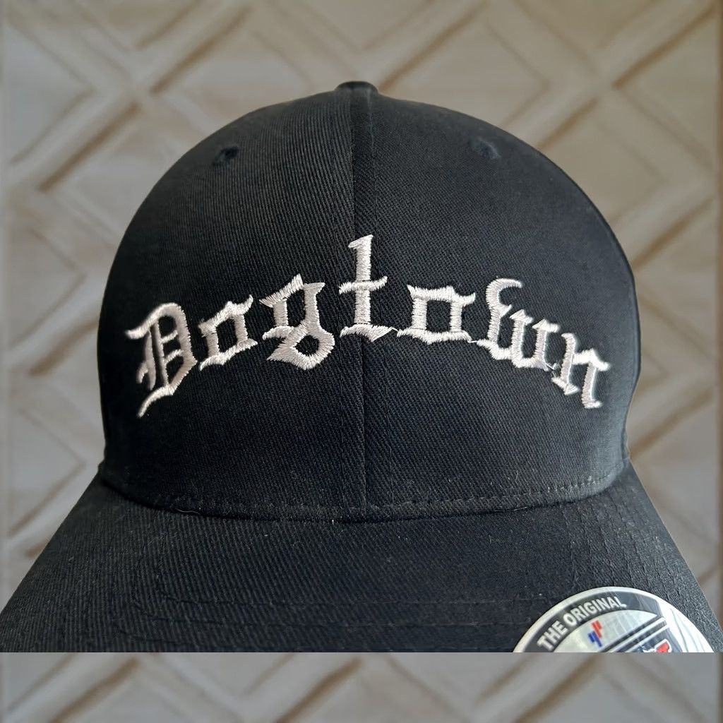 Vintage VINTAGE Flexfit Dogtown Hat Black L/XL Mens Skateboarding Surfing Script Size ONE SIZE - 1 Thumbnail