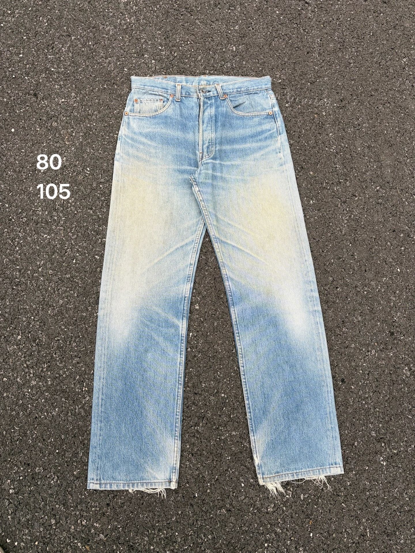Vintage Vintage Levis 501 90s Washed Blue Jeans Size US 32 / EU 48 - 1 Thumbnail