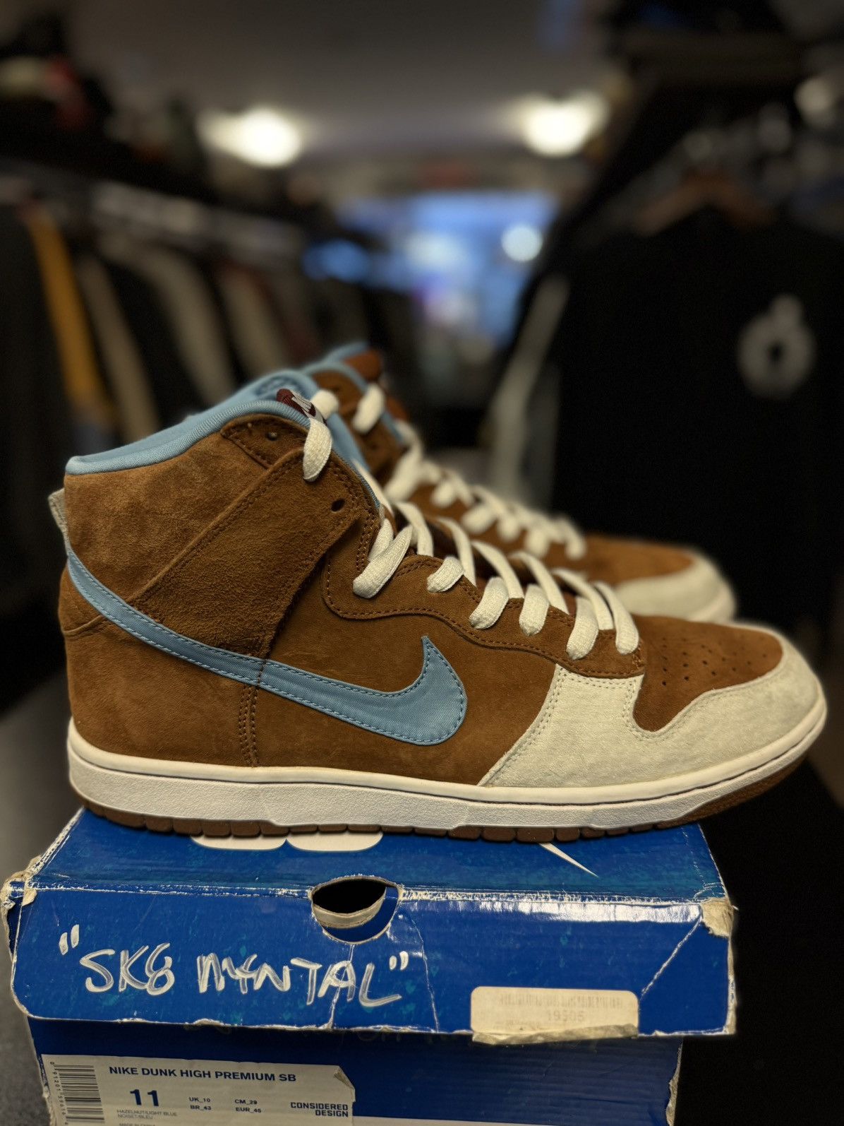 Nike Size 11 Nike SB Dunk High Mental 2009 Hazelnut Light Blue Size US 11 / EU 44 - 1 Thumbnail