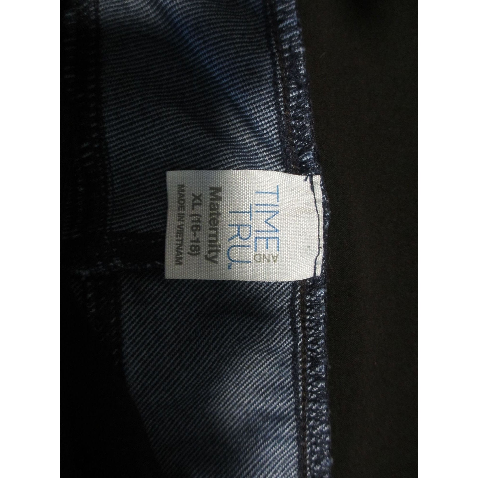 Other TIME AND TRUE MATERNITY BLUE JEANS SIZE XL Size 40" / US 18 - 3 Thumbnail