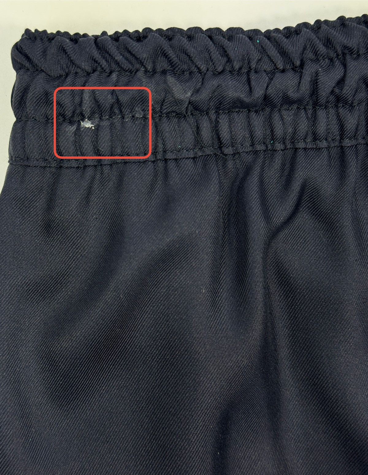 Prada SILK TAPERED TROUSERS Size US 34 / EU 50 - 6 Thumbnail