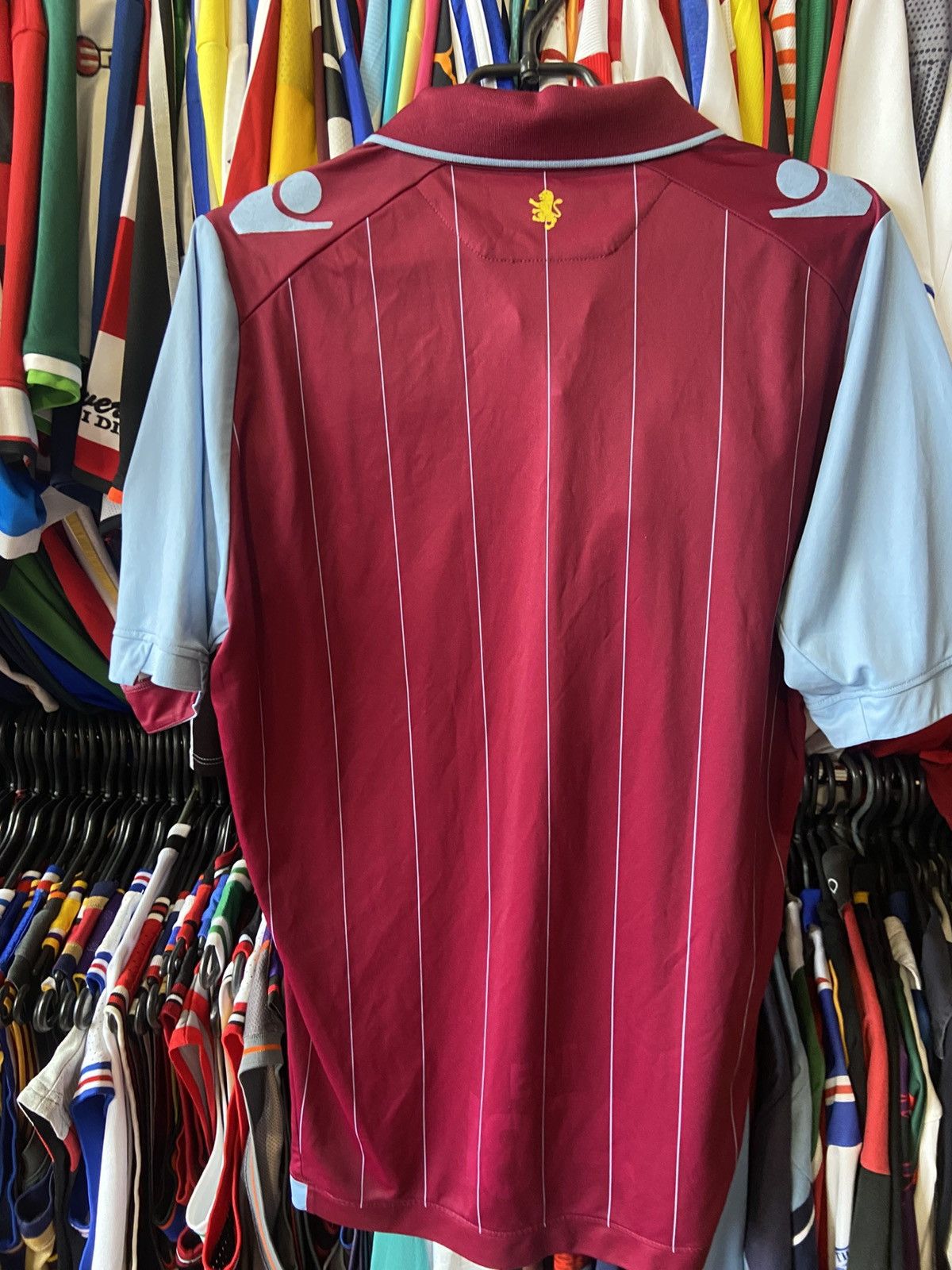 Macron 2015/16 Macron Aston Villa Home Soccer Jersey Men’s Size XL Size US XL / EU 56 / 4 - 7 Thumbnail