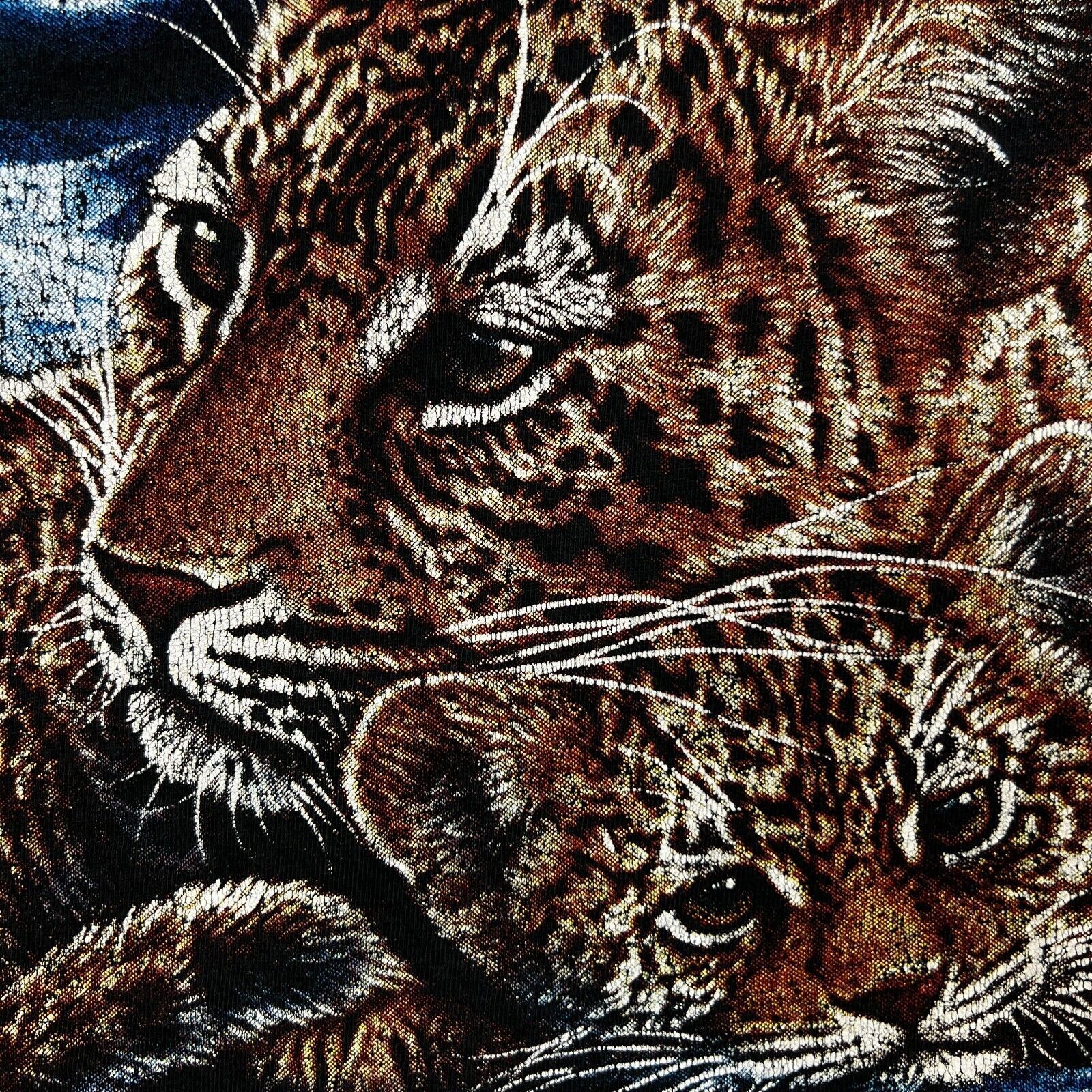 Vintage Vintage Cheetah T Shirt Double Sided Graphic Y2K Animal Tee Size US XL / EU 56 / 4 - 3 Thumbnail