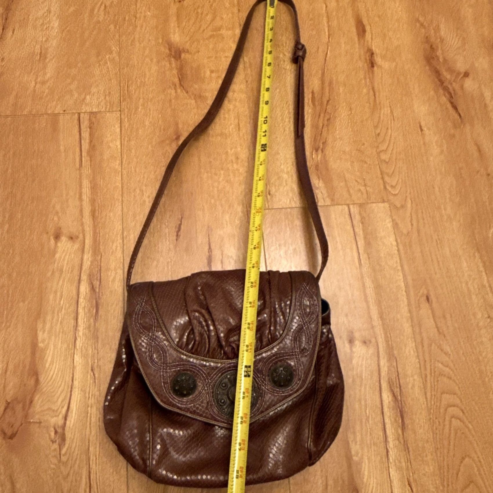 Skin VINTAGE Sharif WOMEN'S BROWN & GOLD REPTILE SKIN HANDBAG PURSE Shoulder Bag Women Medium Brown Gold Reptile Skin Embroidered Vintage 90s Size ONE SIZE - 3 Thumbnail