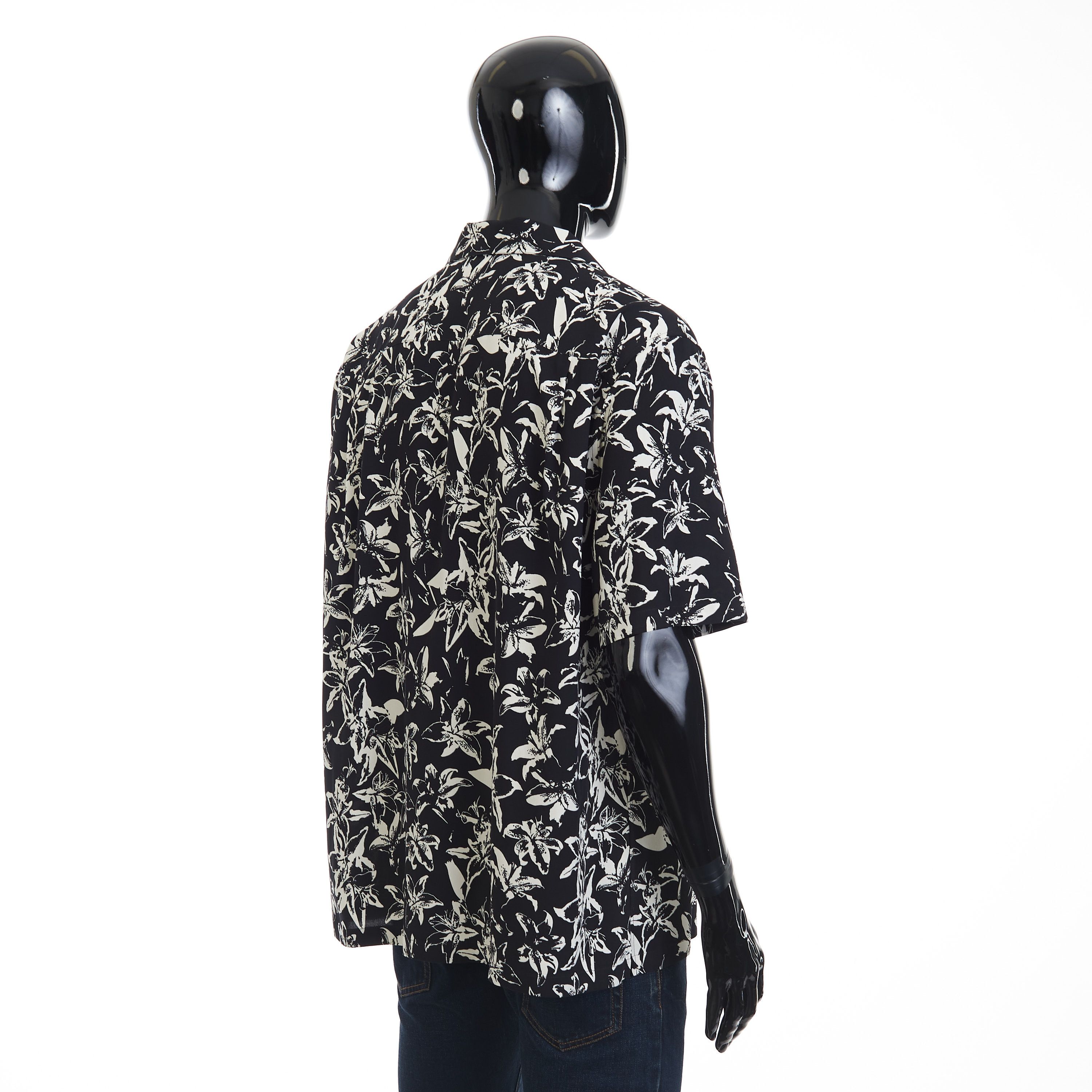 Celine Loose Hawaiian Shirt - Large Lily Flower Print Viscose Size US M / EU 48-50 / 2 - 6 Thumbnail