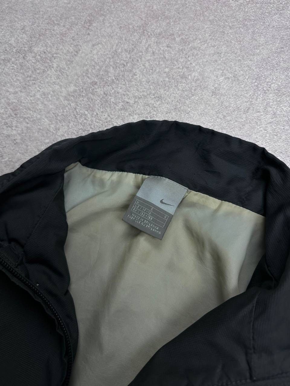 Nike Vintage Nike TN+ Nylon Olympic Boxy Zip Jacket Rare L Size US L / EU 52-54 / 3 - 10 Thumbnail