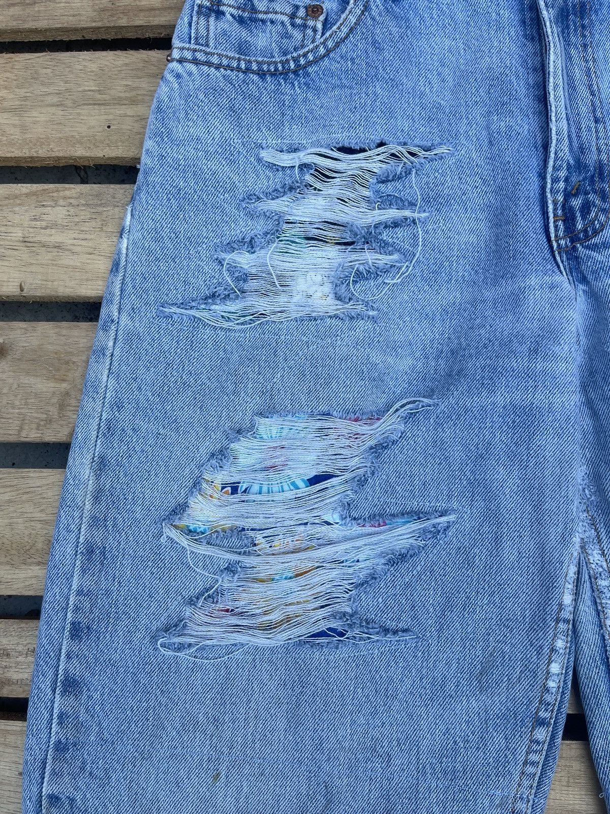 Levi's × Levi's Vintage Clothing 90s Vintage Levis 560 Distressed Denim Cropped Pants Size US 30 / EU 46 - 5 Thumbnail