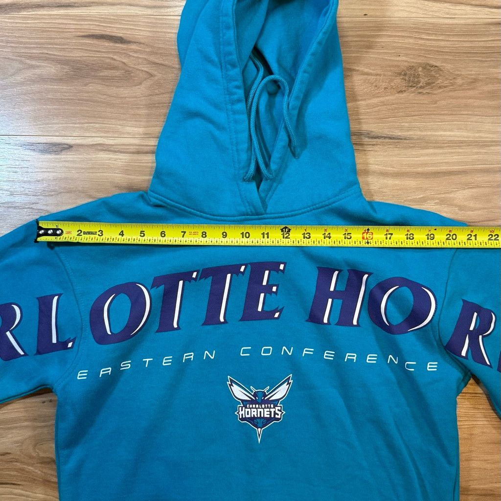 47 Brand UNK Men’s Small Charlotte Hornets Hoodie (loose stitching) Size US S / EU 44-46 / 1 - 4 Thumbnail