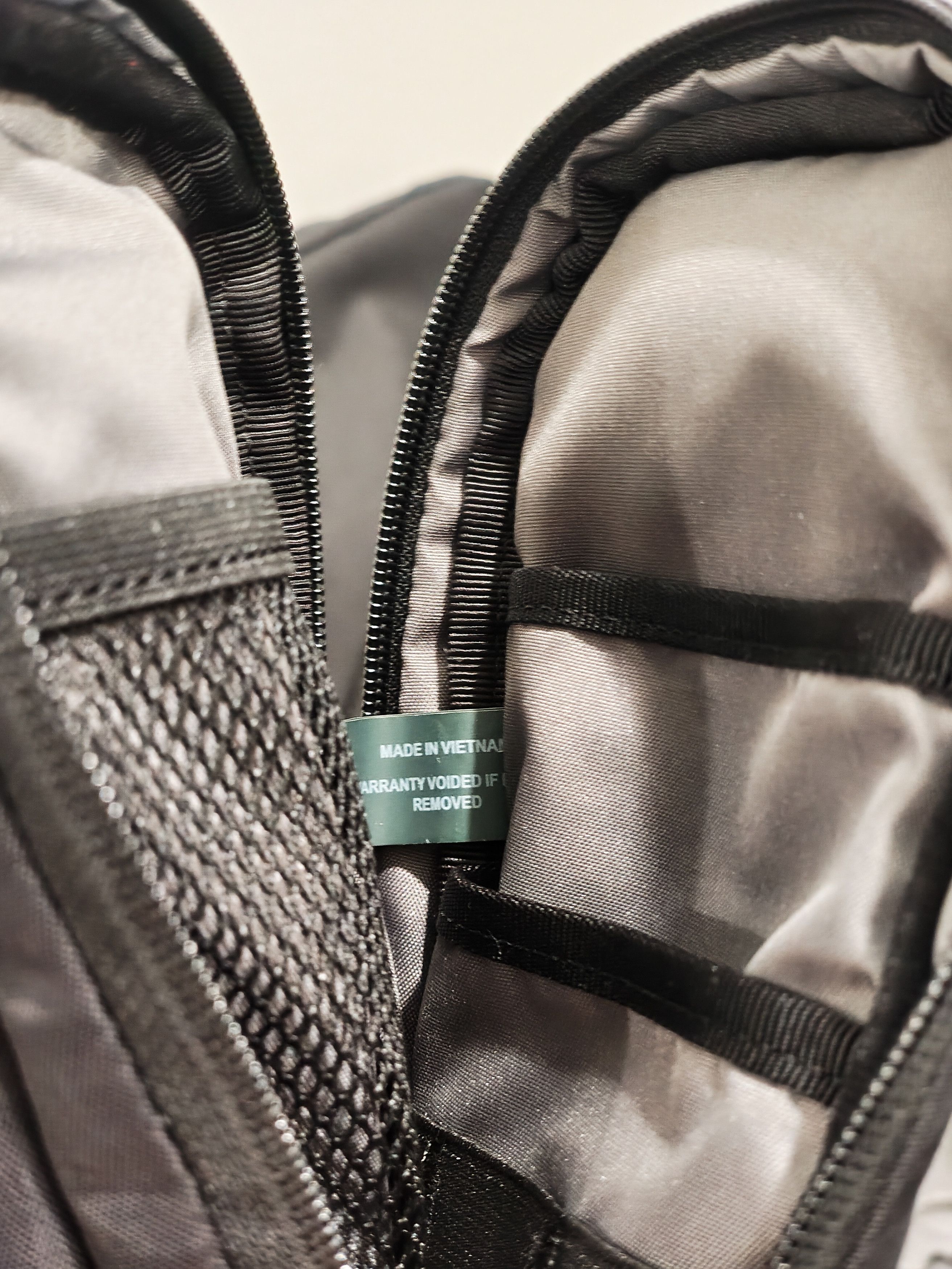 Chrome Industries Kadet Max 15L Slide Sling XRF Front & Logan Pouch 1L BUNDLE Size ONE SIZE - 6 Thumbnail