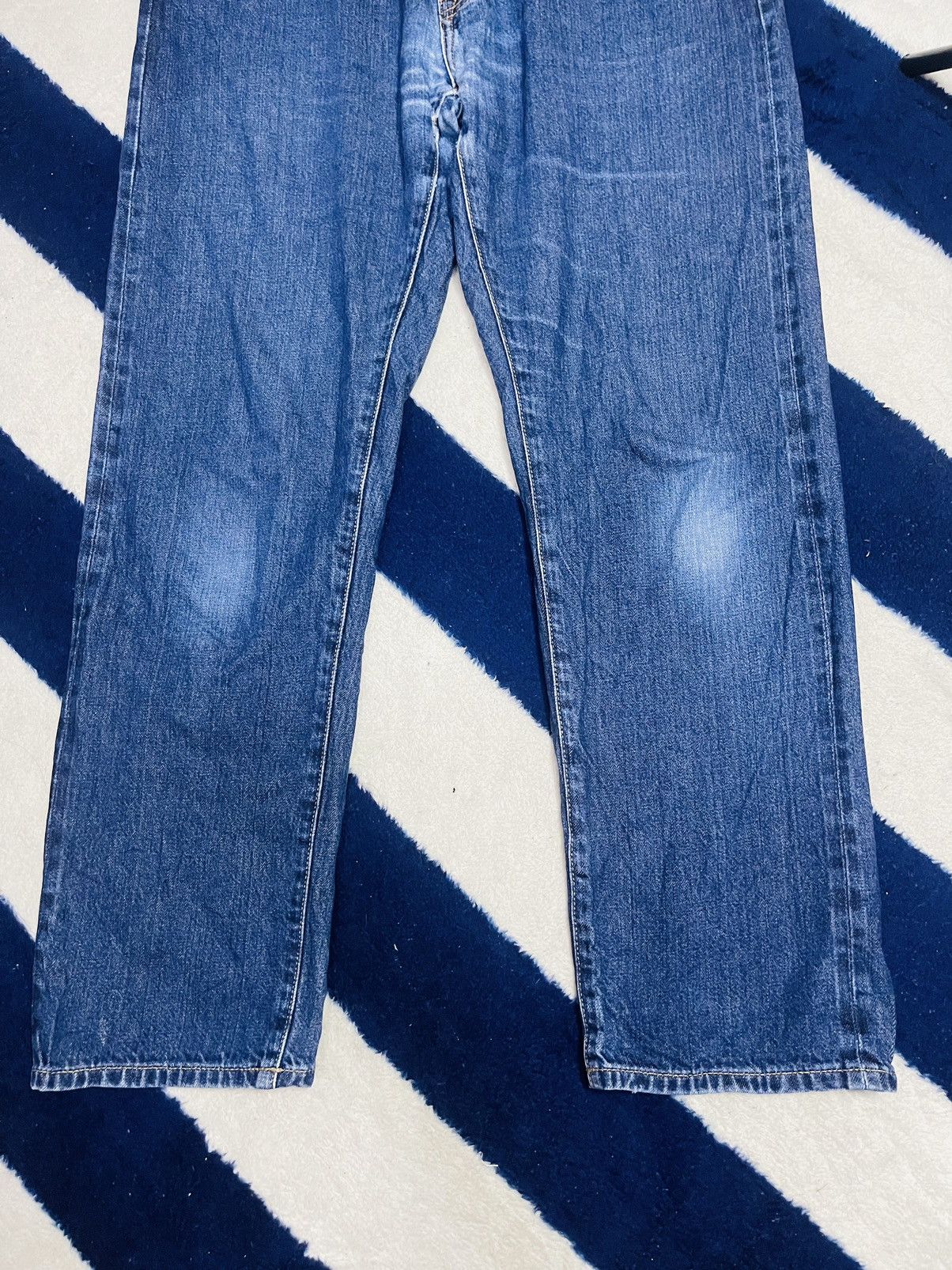 Japanese Brand × Uniqlo Uniqlo Selvedge Distressed Jeans (15) Size US 36 / EU 52 - 15 Thumbnail